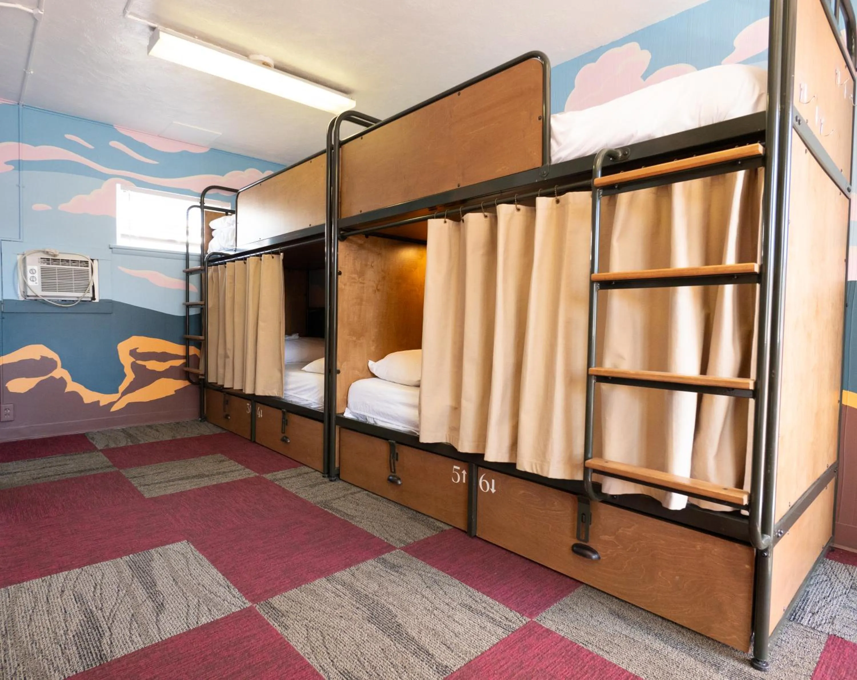 bunk bed, Bed in RAD Hostel