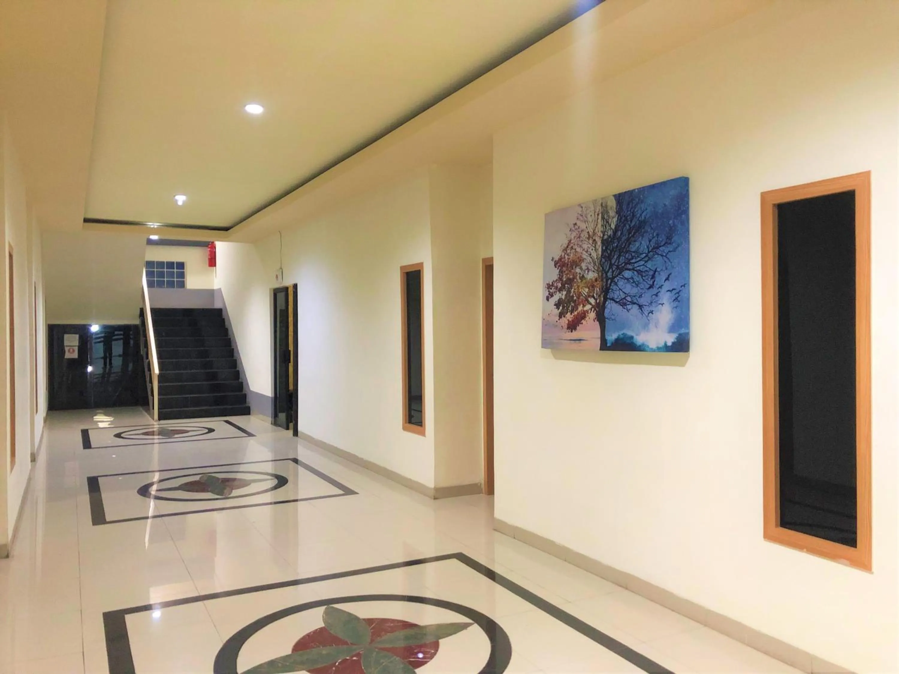 Area and facilities in MS Hotel Pinrang Mitra RedDoorz