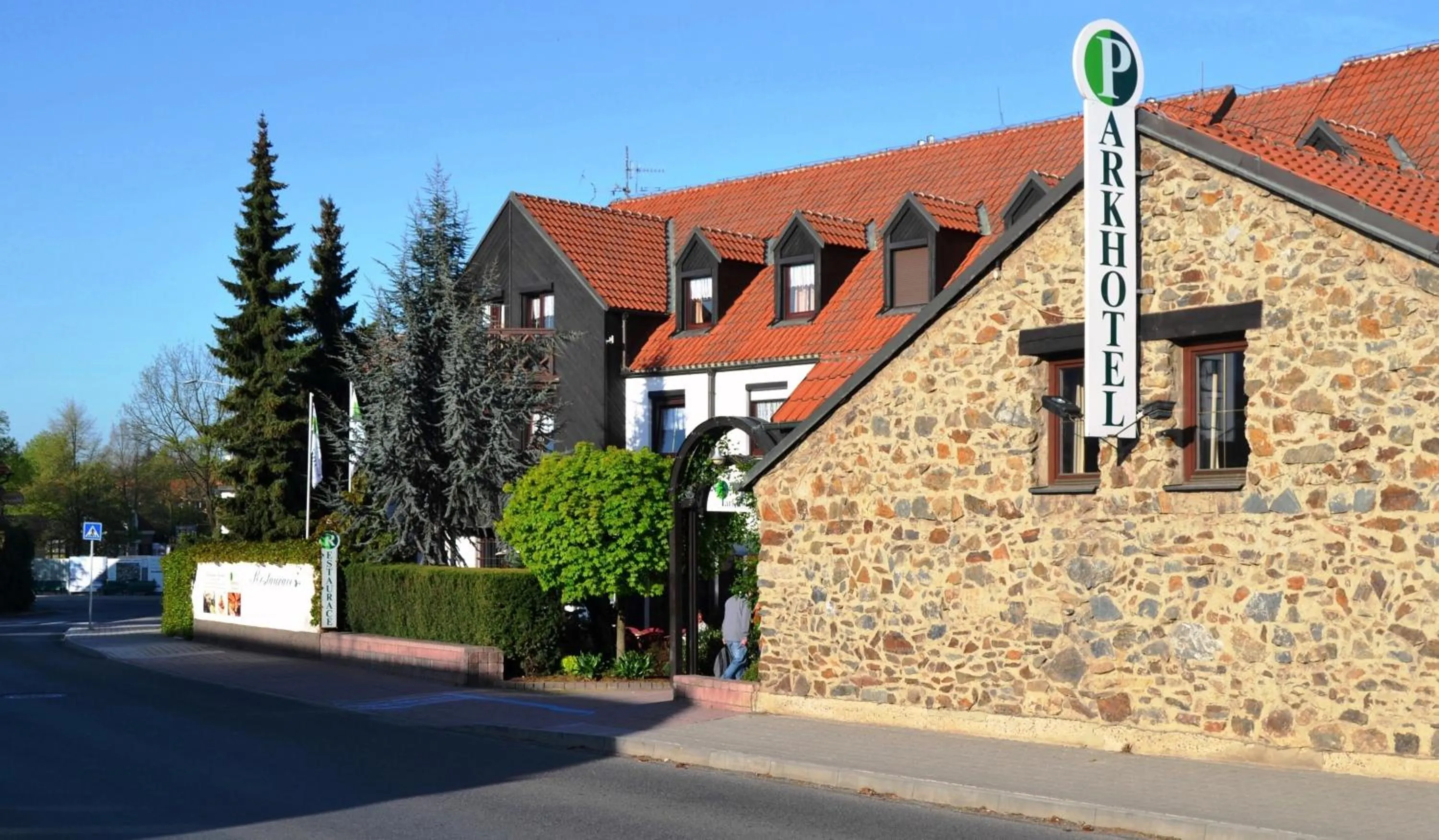 Property building in Park Hotel Pruhonice