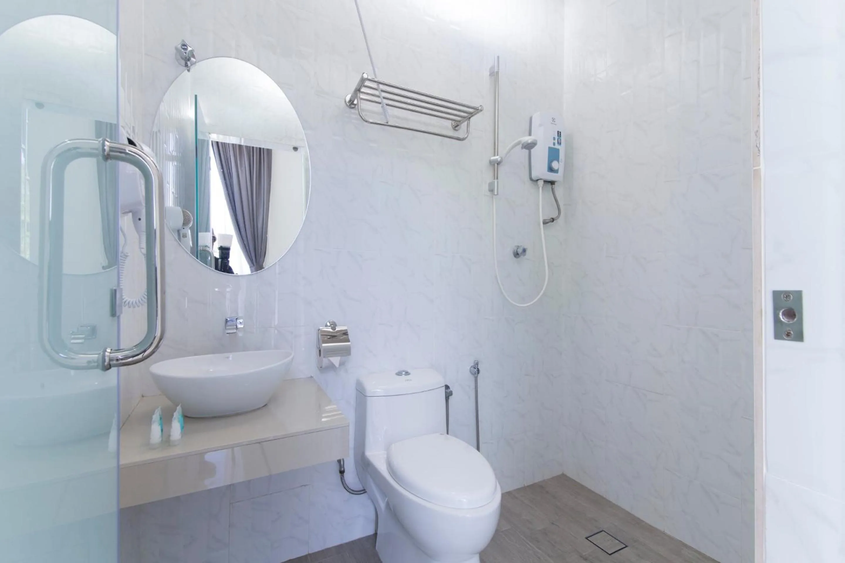 Bathroom in Rock Mountain