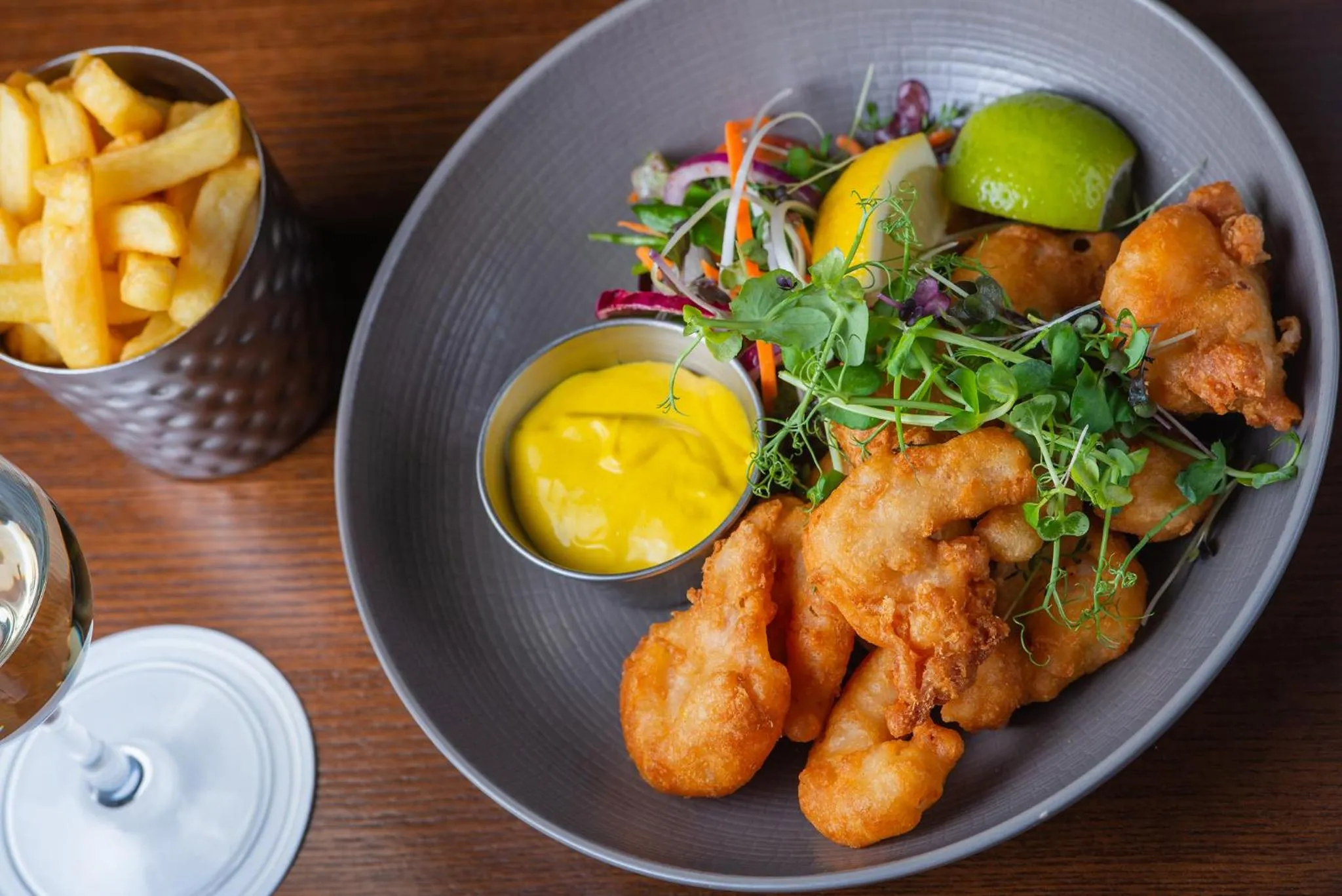 Restaurant/places to eat in Manor West Hotel & Leisure Club