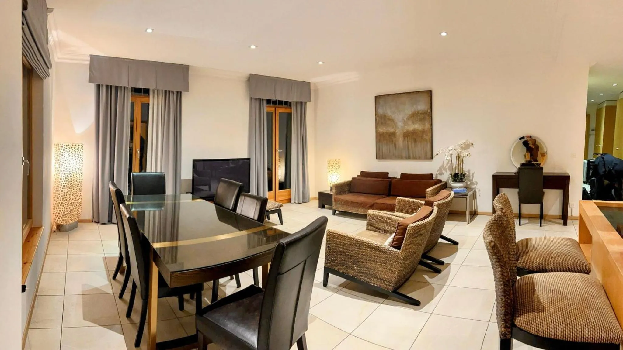Luxury Apartment, Panoramic Mountain Views, 5 Star Spa Facilities - 3 Bedroom