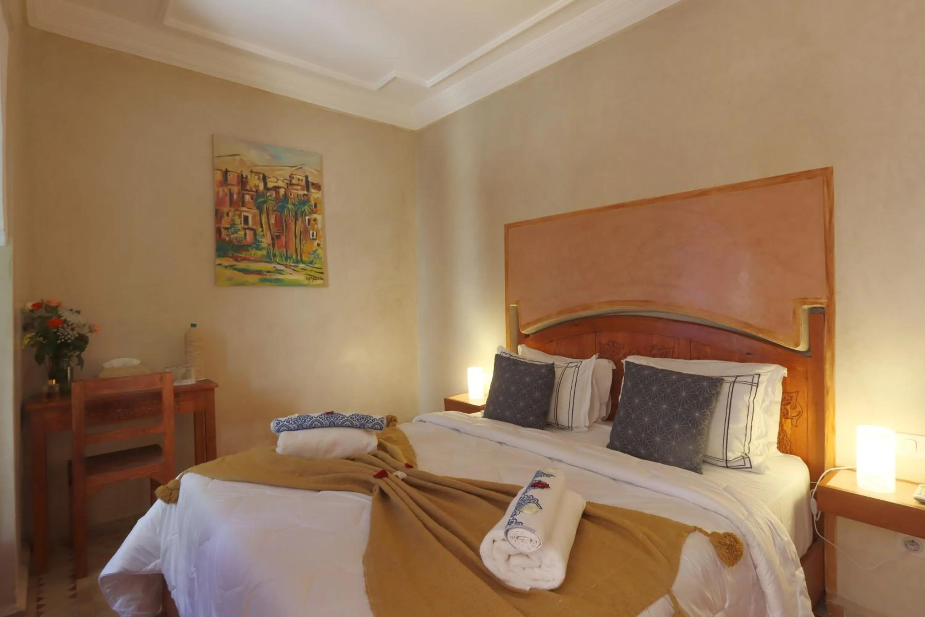 Bed in Riad Berenssi