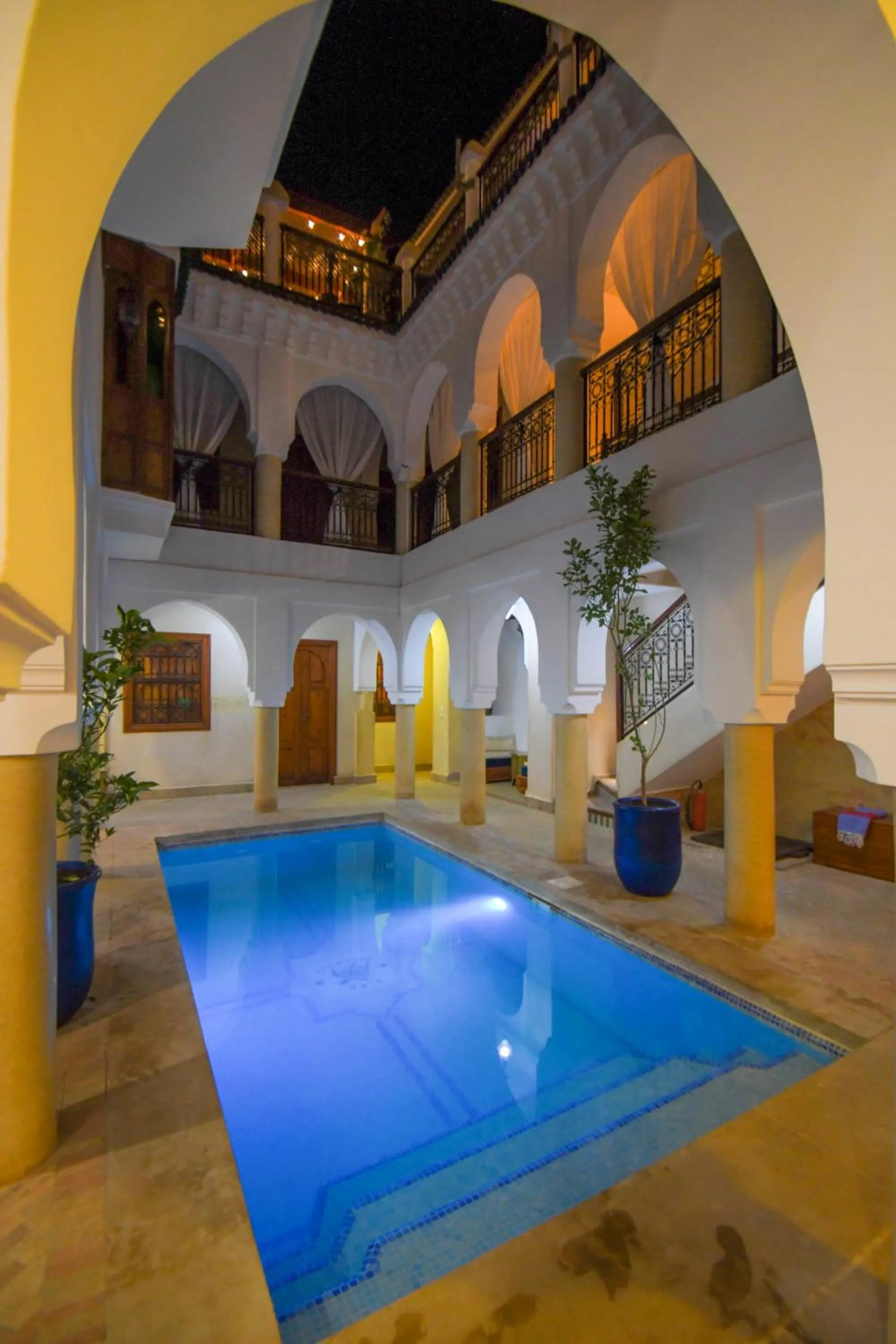 Property building in Riad Berenssi
