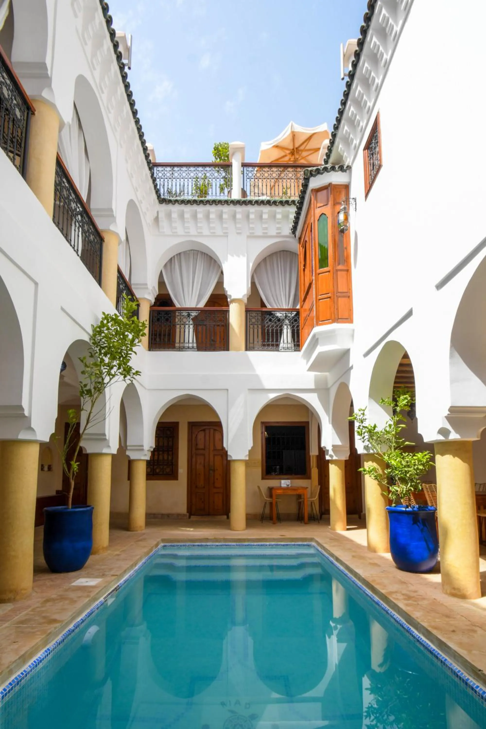 Property building in Riad Berenssi