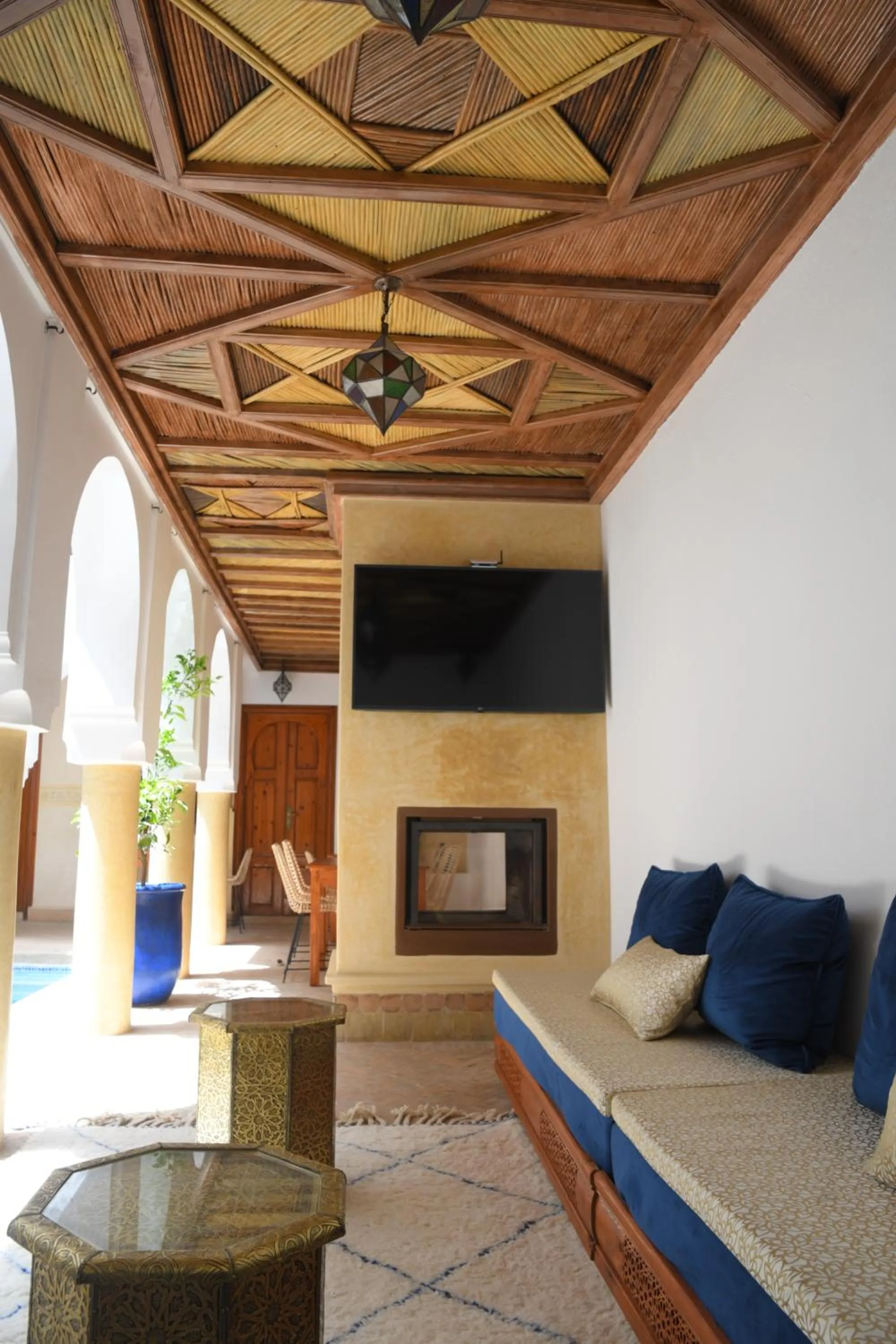 Communal lounge/ TV room in Riad Berenssi