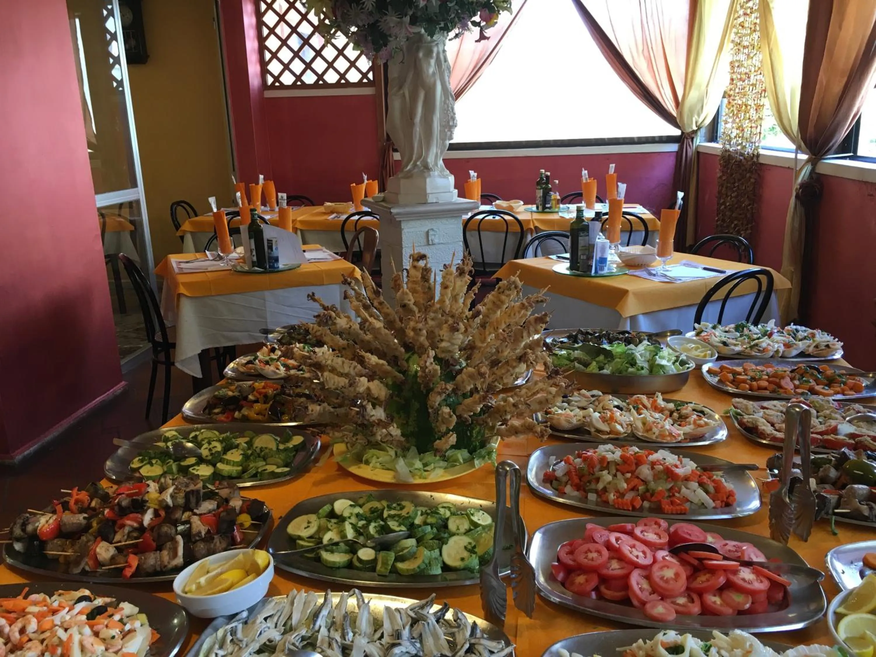 Food and drinks in Hotel Picador