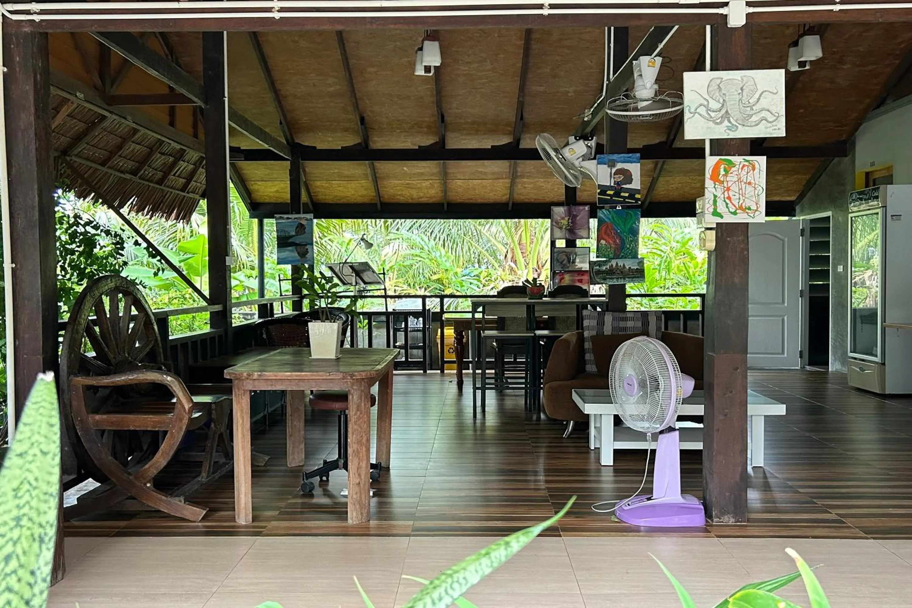 Family in Tann Anda Resort