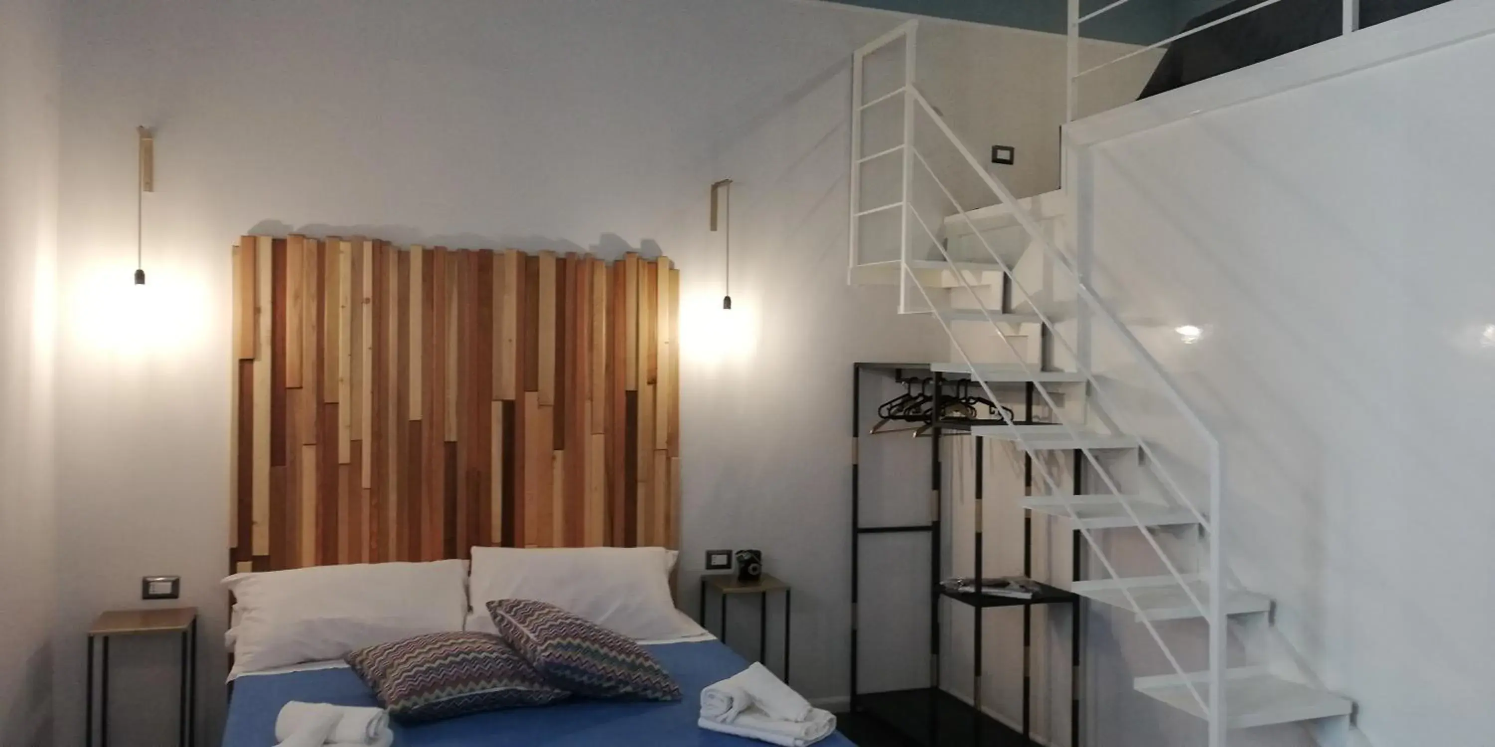 Superior Double Room in Be Italian Flat Duomo 319 Superior Double Room in Be Italian Flat Duomo 319