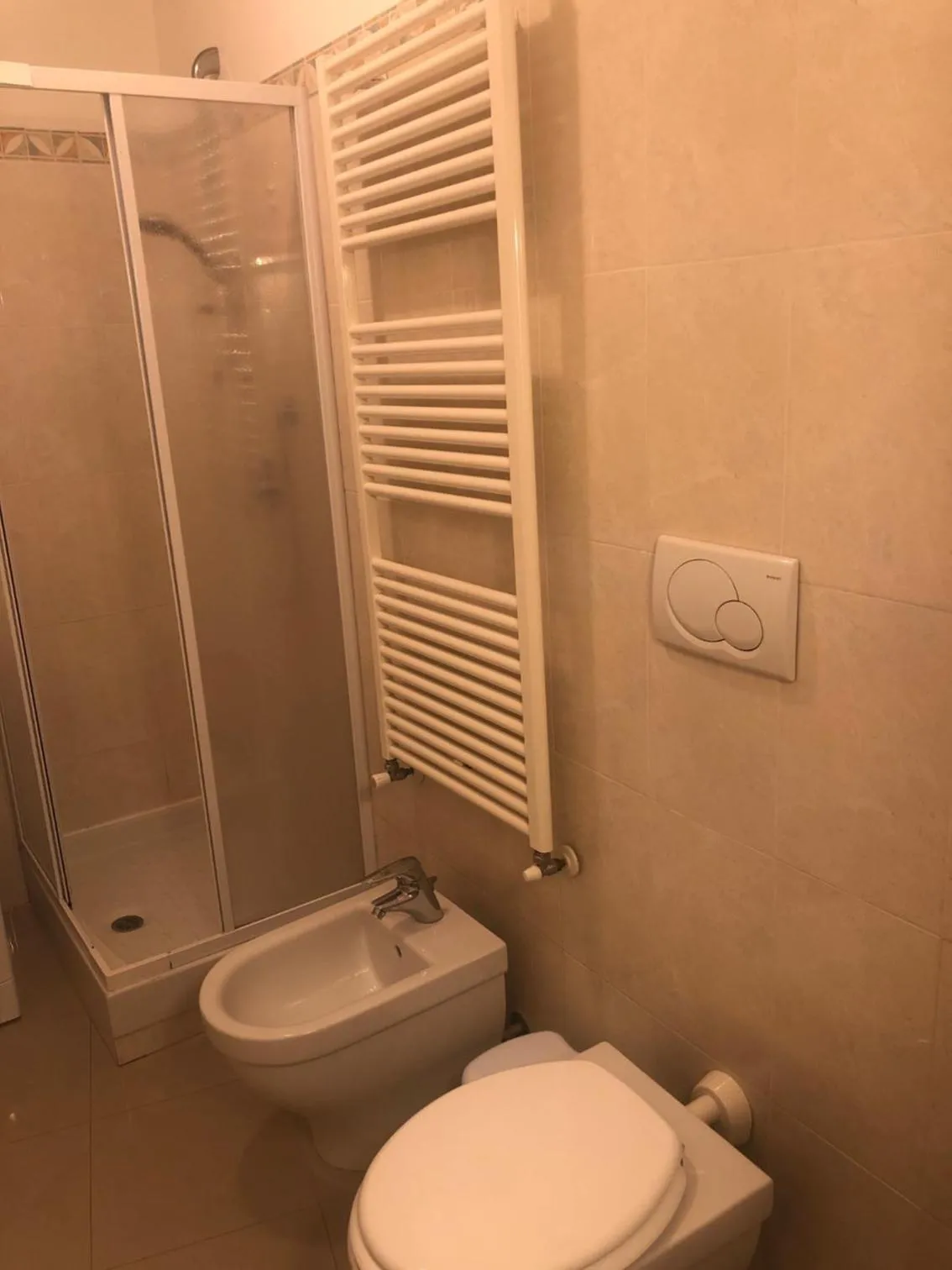 Shower in Alle Torri