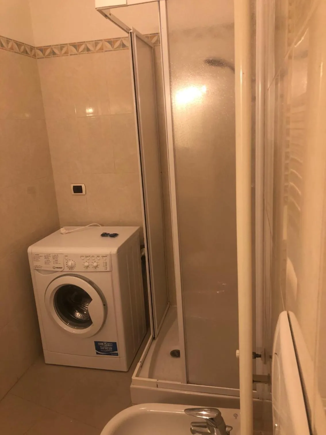 Shower in Alle Torri