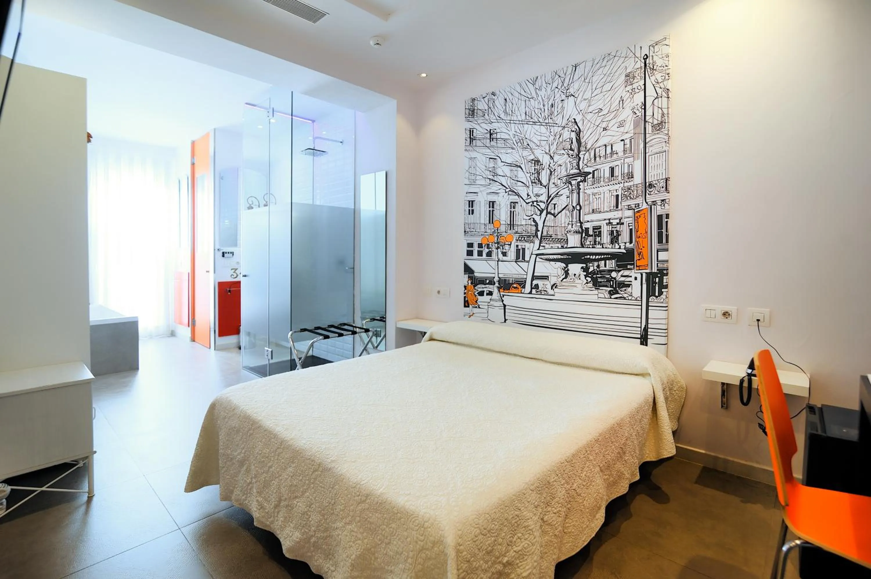 Photo of the whole room, Bed in Hotel Boutique Sabbia Valencia