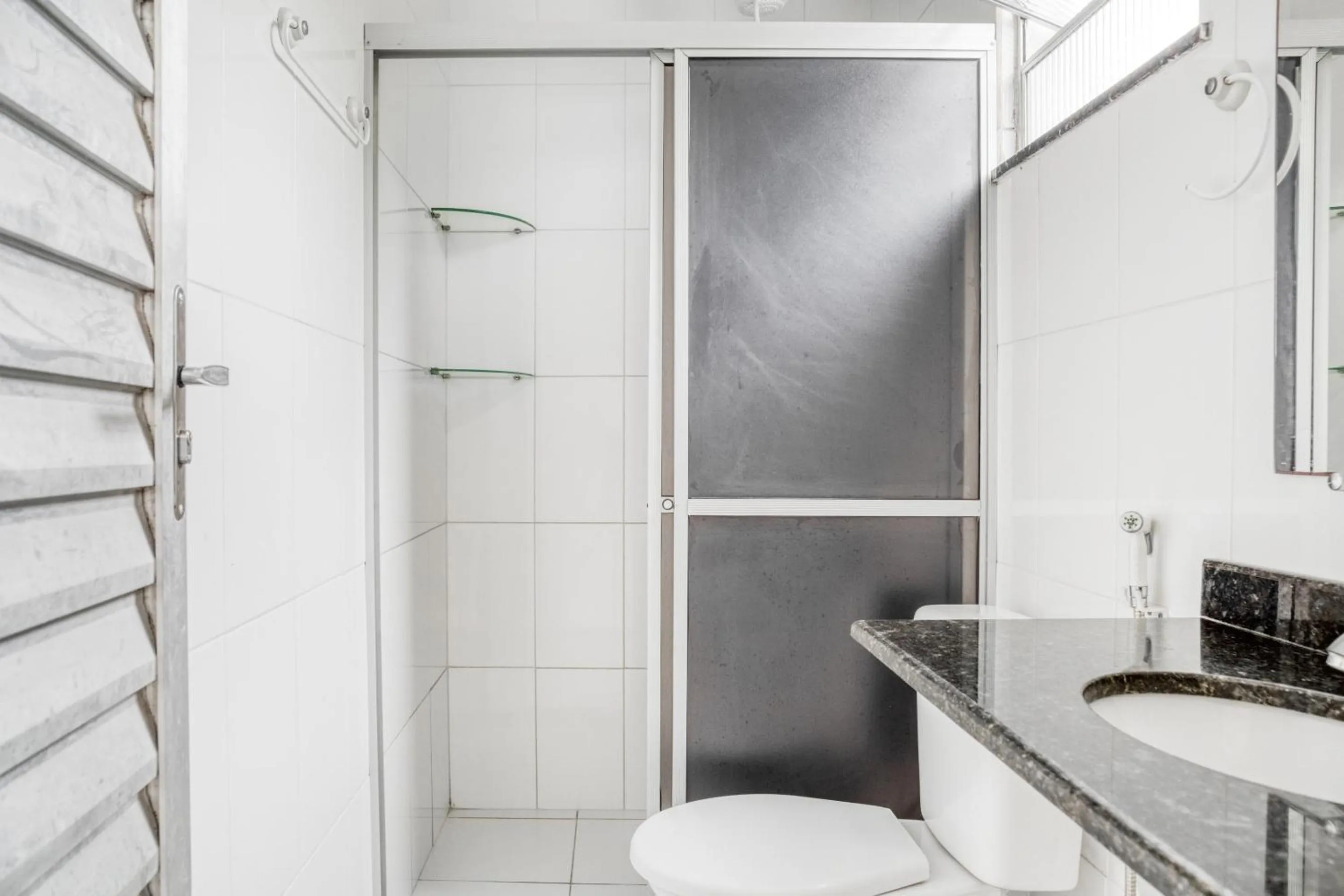 Bathroom in OYO Praia Hotel Recanto do Tomé - Salvador