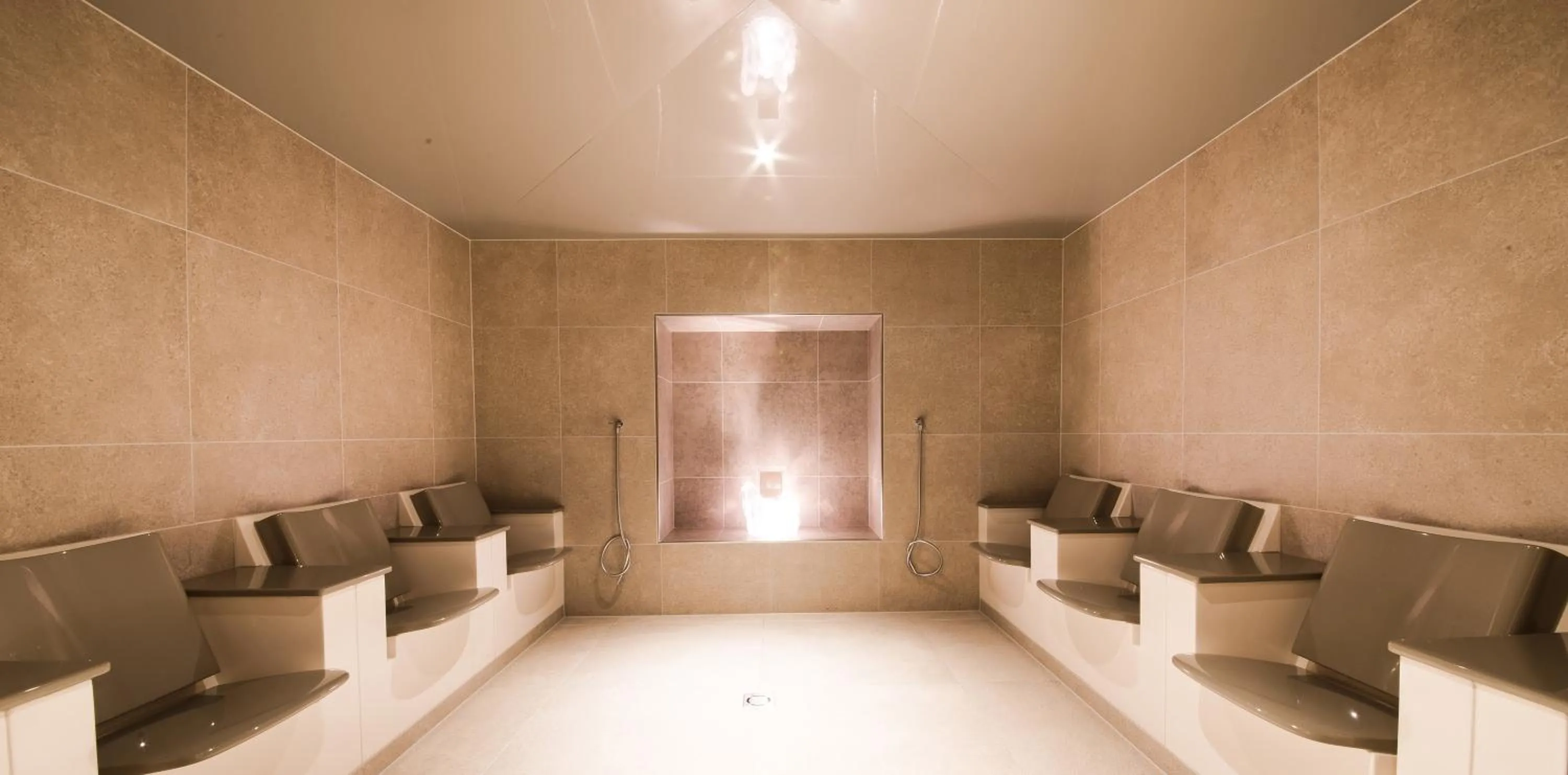 Spa and wellness centre/facilities in Hotel Fürstenhof