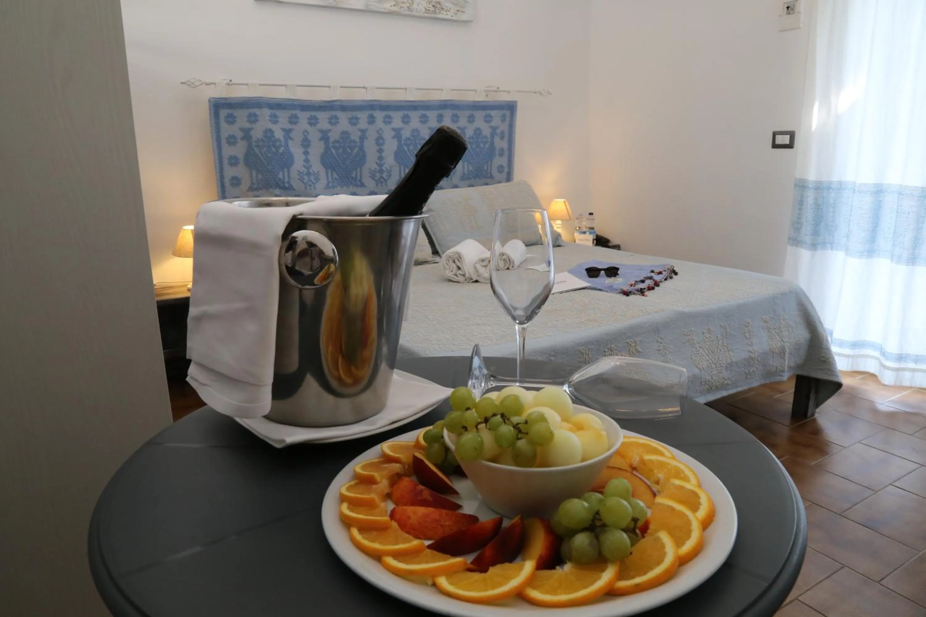 Photo of the whole room in Club Esse Sporting