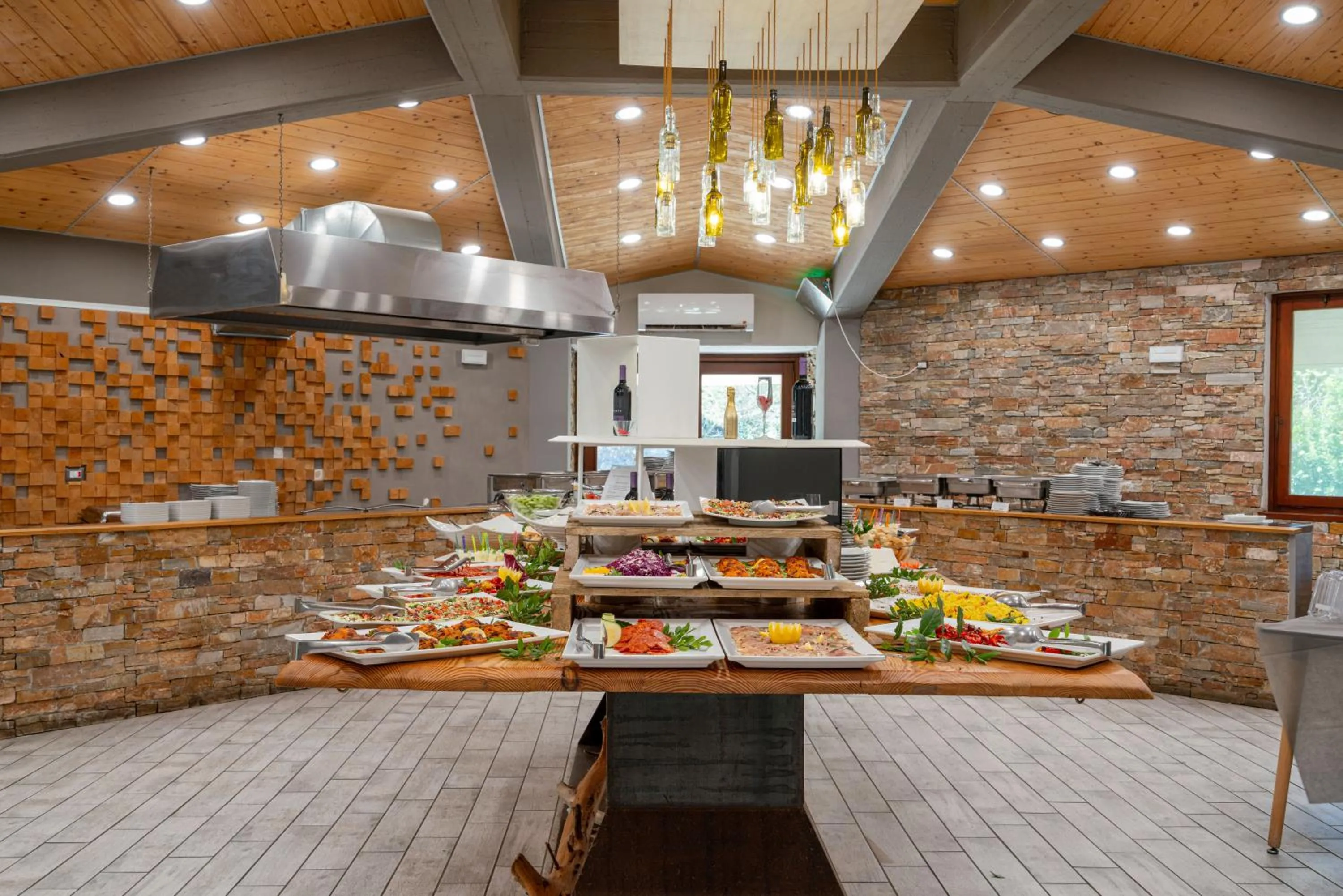 Restaurant/places to eat in Club Esse Sporting