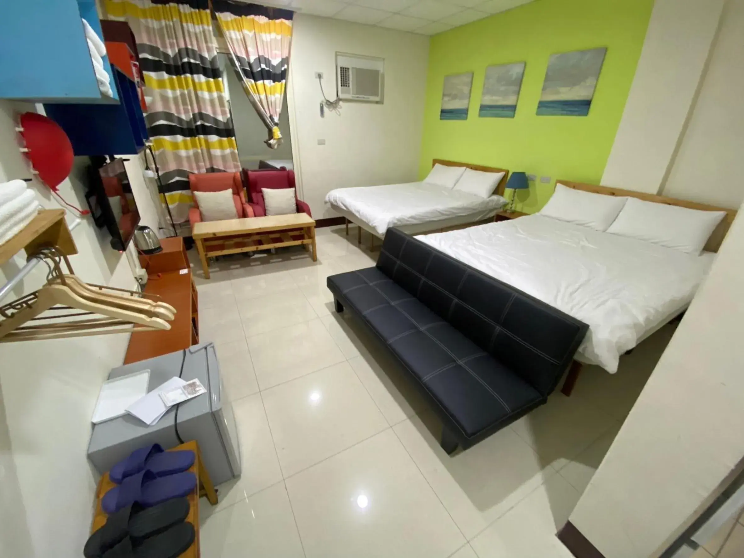 Quadruple Room with Private Bathroom - single occupancy in Luyu Homestay Quadruple Room with Private Bathroom - single occupancy in Luyu Homestay
