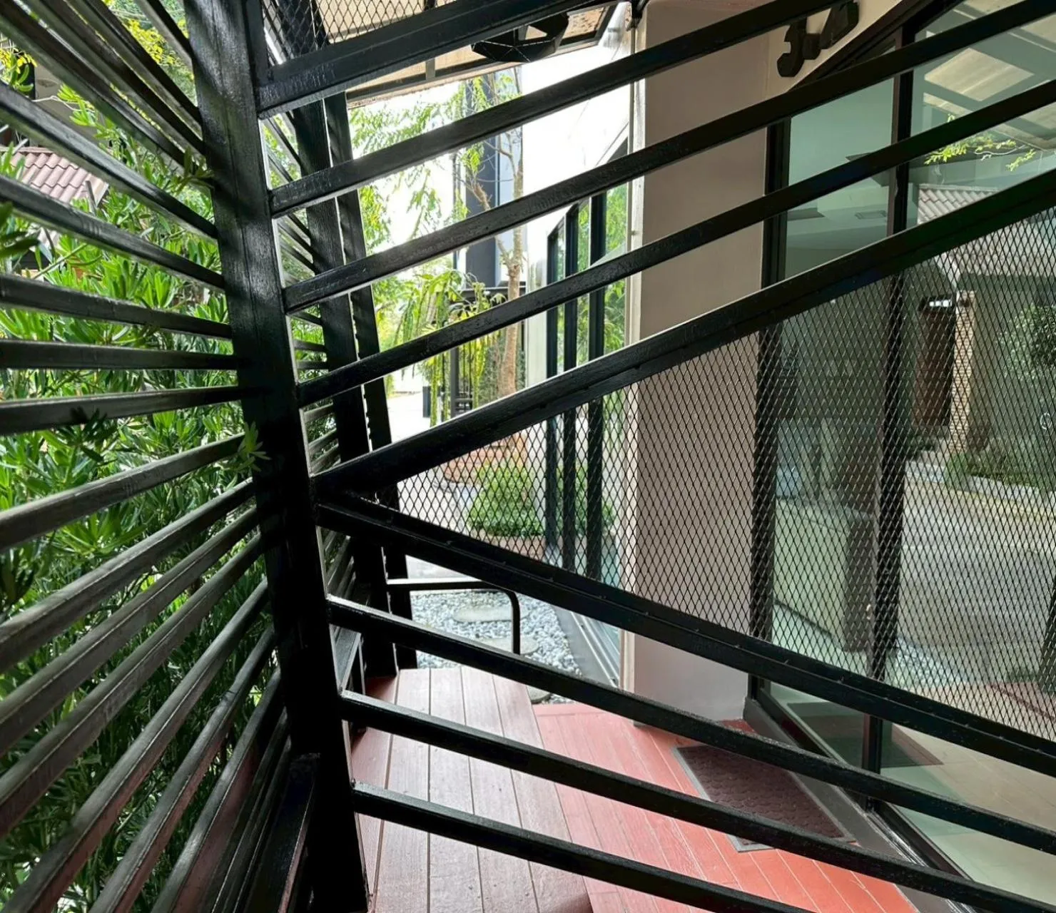 Property building in Natthapon Resort Kaeng Kachan