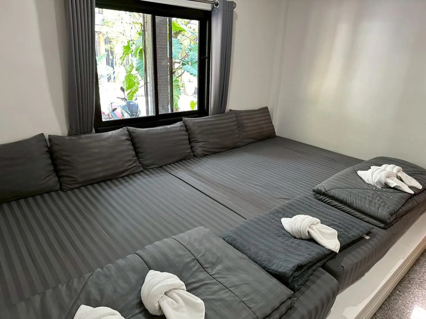 Bed in Natthapon Resort Kaeng Kachan