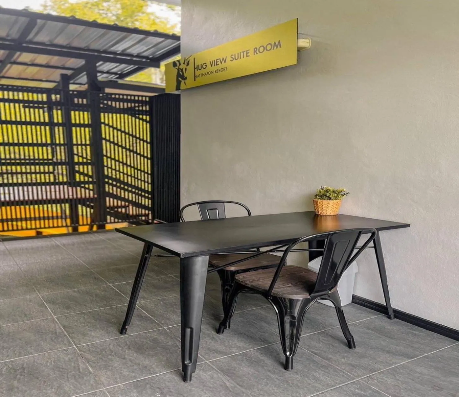 Facade/entrance in Natthapon Resort Kaeng Kachan