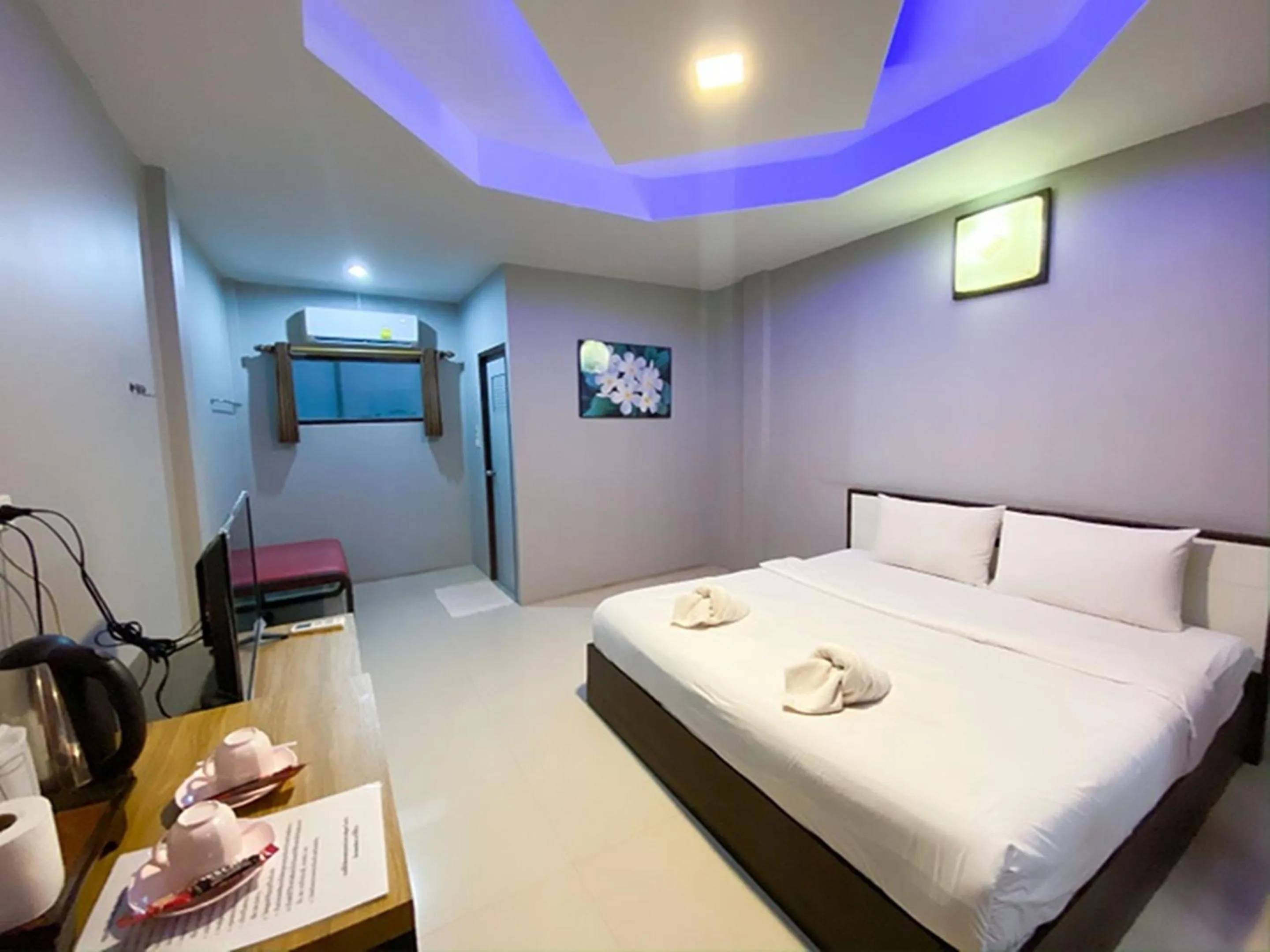 Superior Room in Natthapon Resort Kaeng Kachan