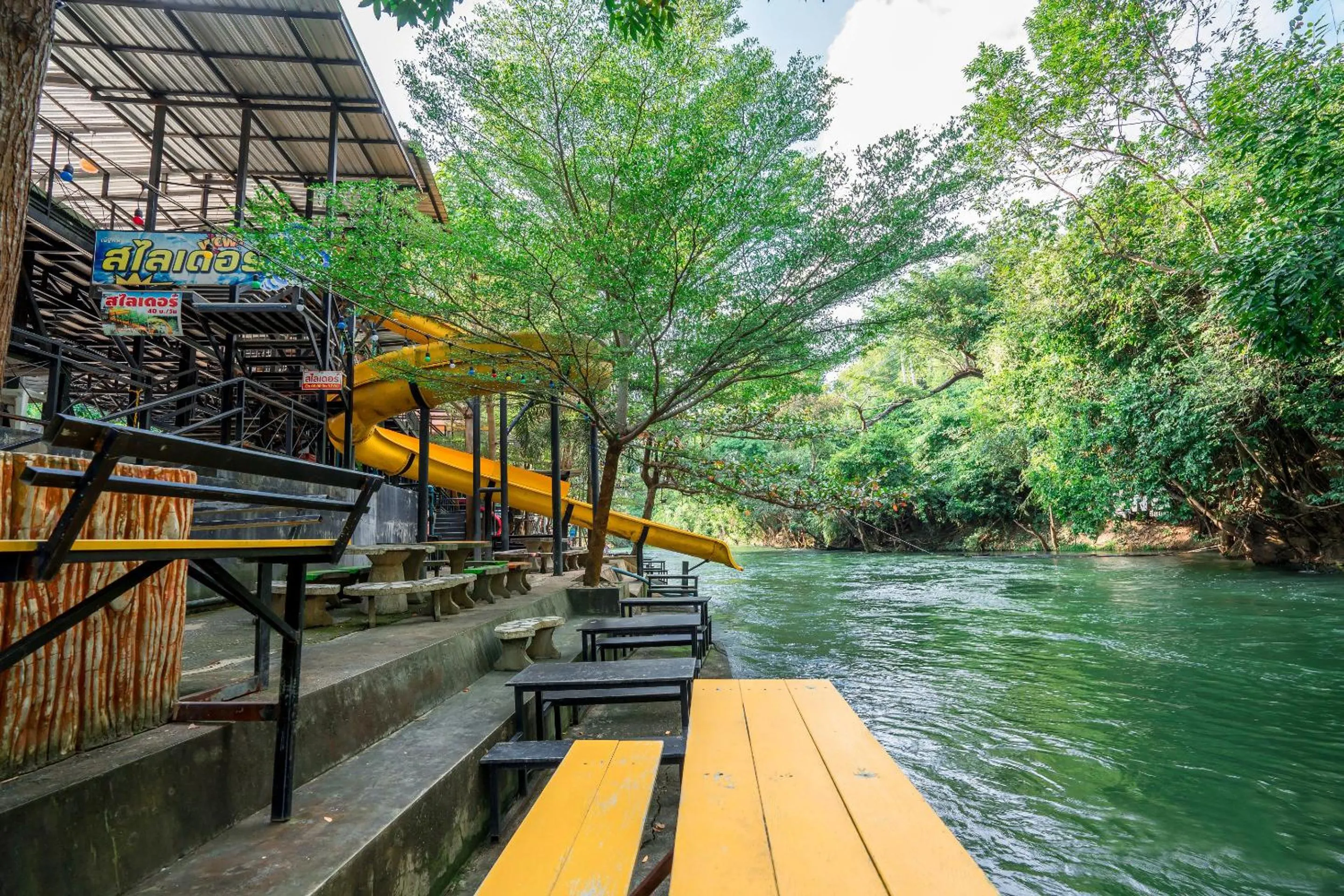 River view in Natthapon Resort Kaeng Kachan