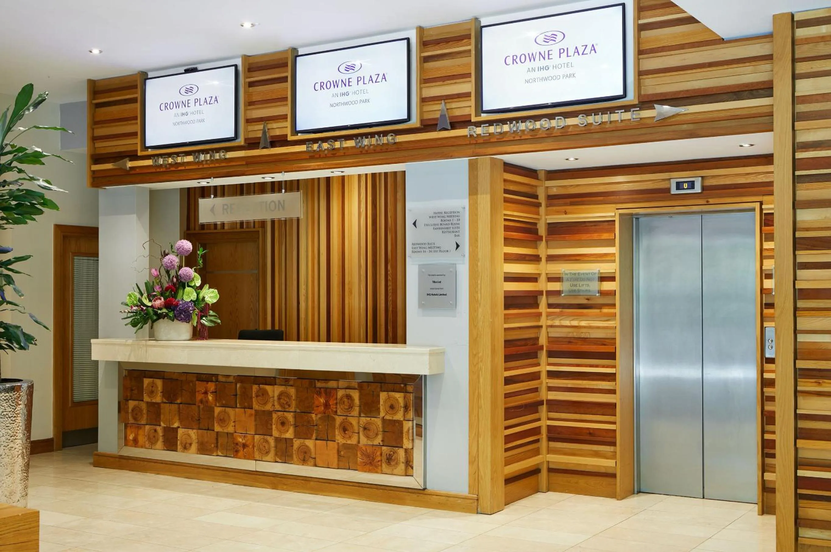 Meeting/conference room in Crowne Plaza Dublin Airport by IHG