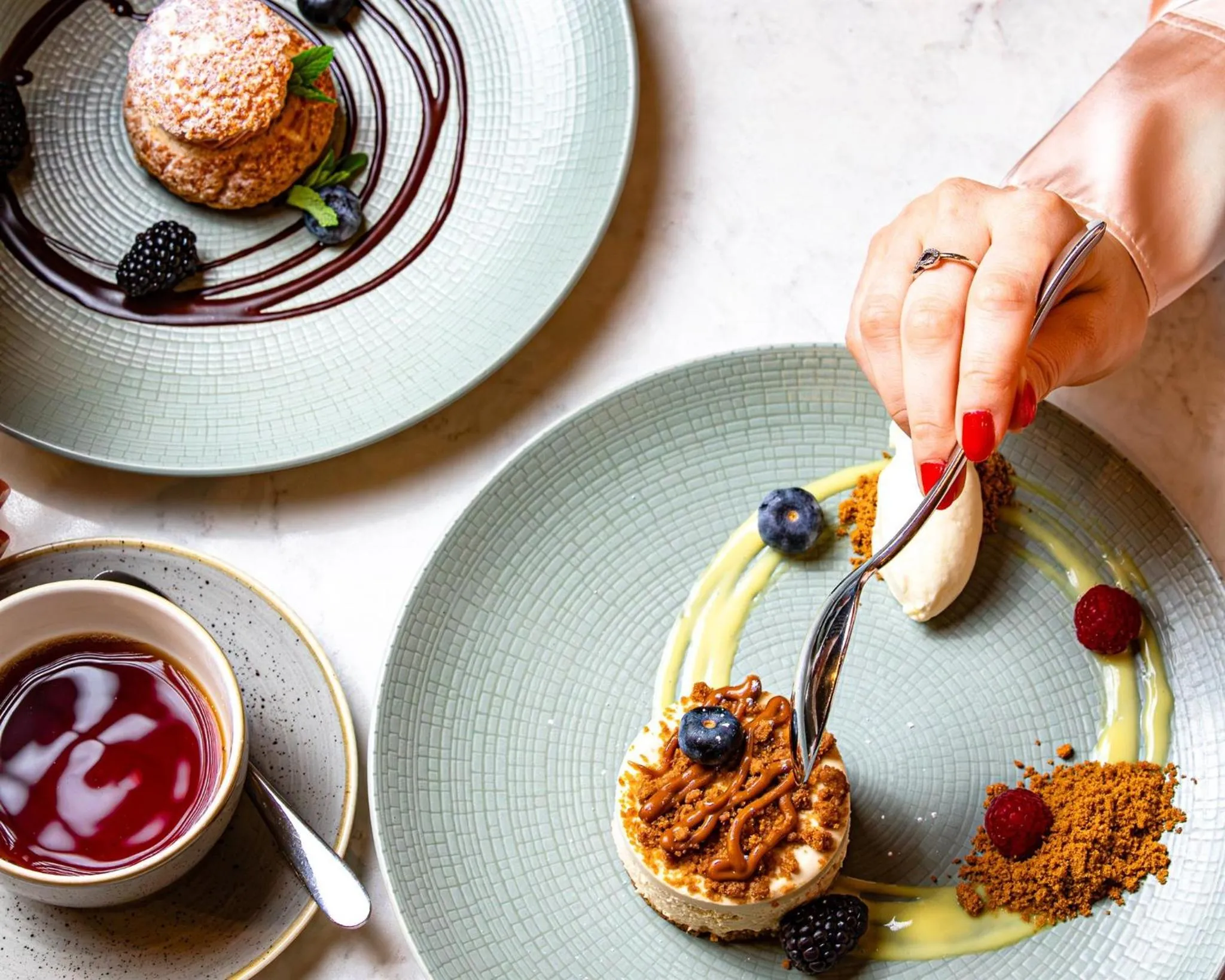 Restaurant/places to eat in Crowne Plaza Dublin Airport by IHG