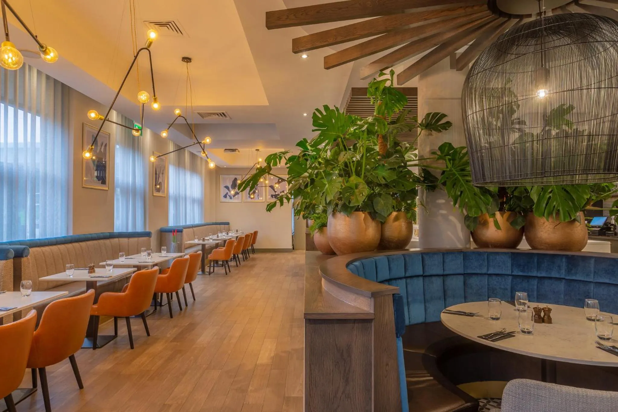 Lounge or bar in Crowne Plaza Dublin Airport by IHG