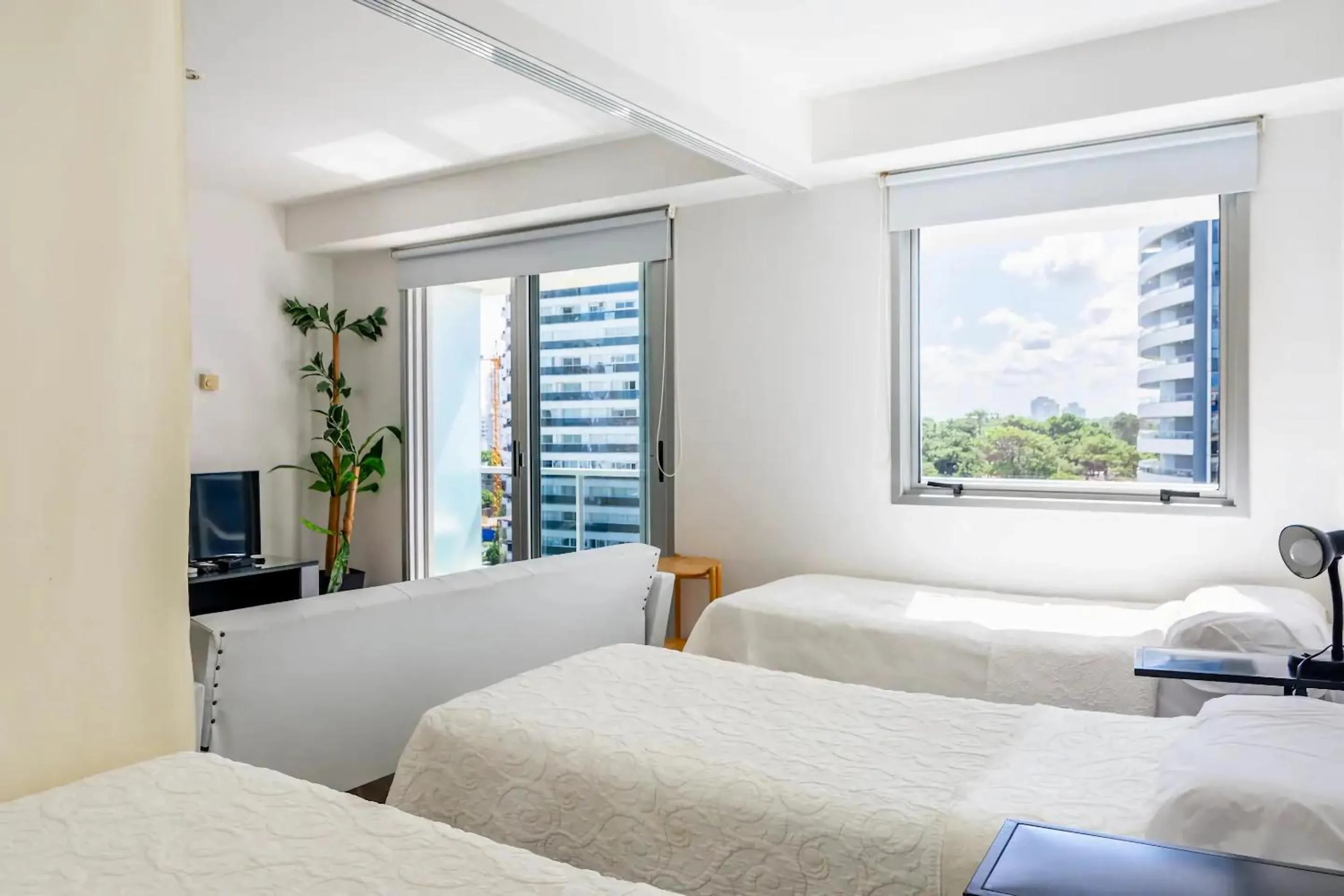 Bed in Arenas del Mar Apartments