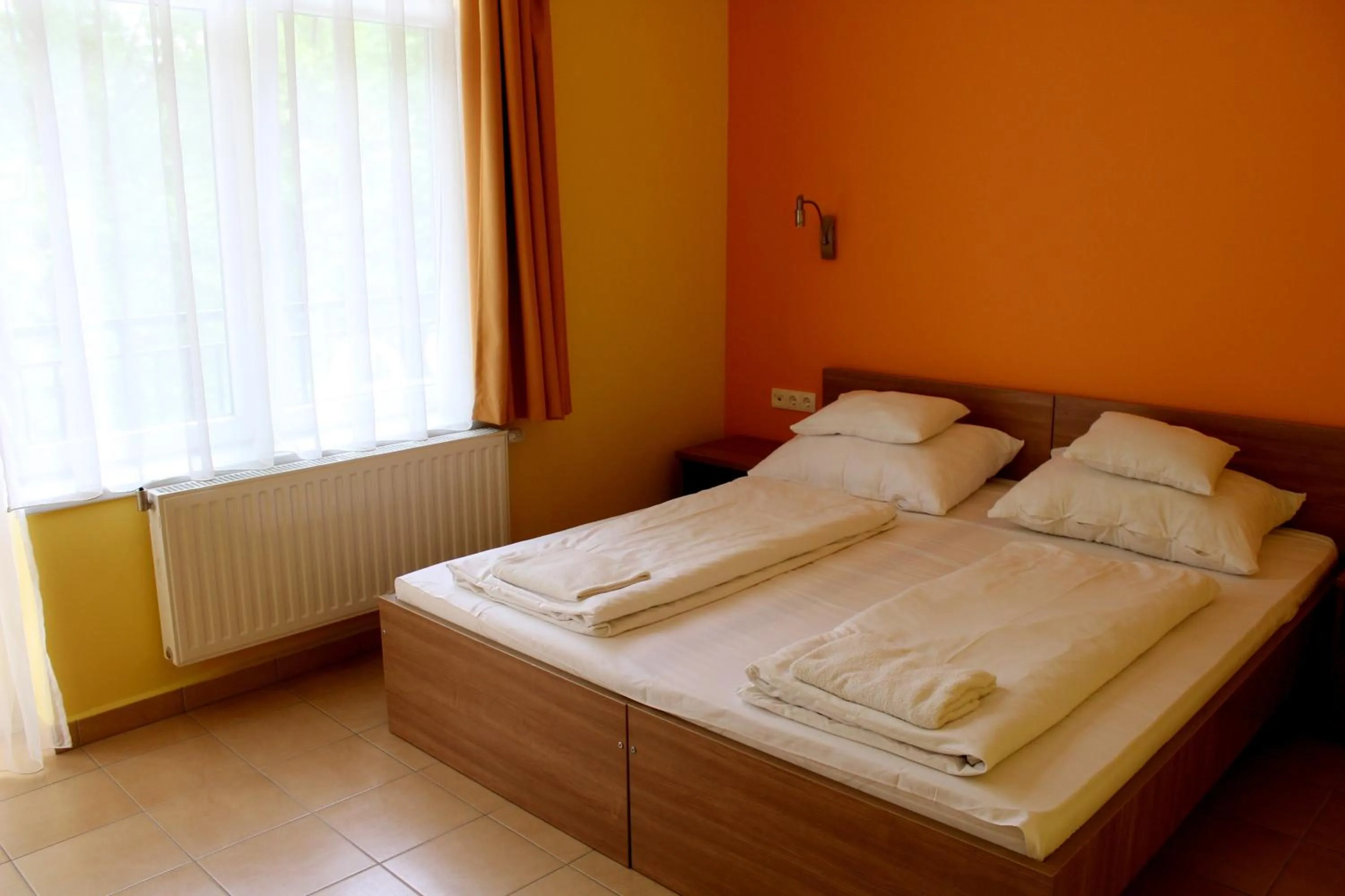 Bedroom, Bed in BF Hotel