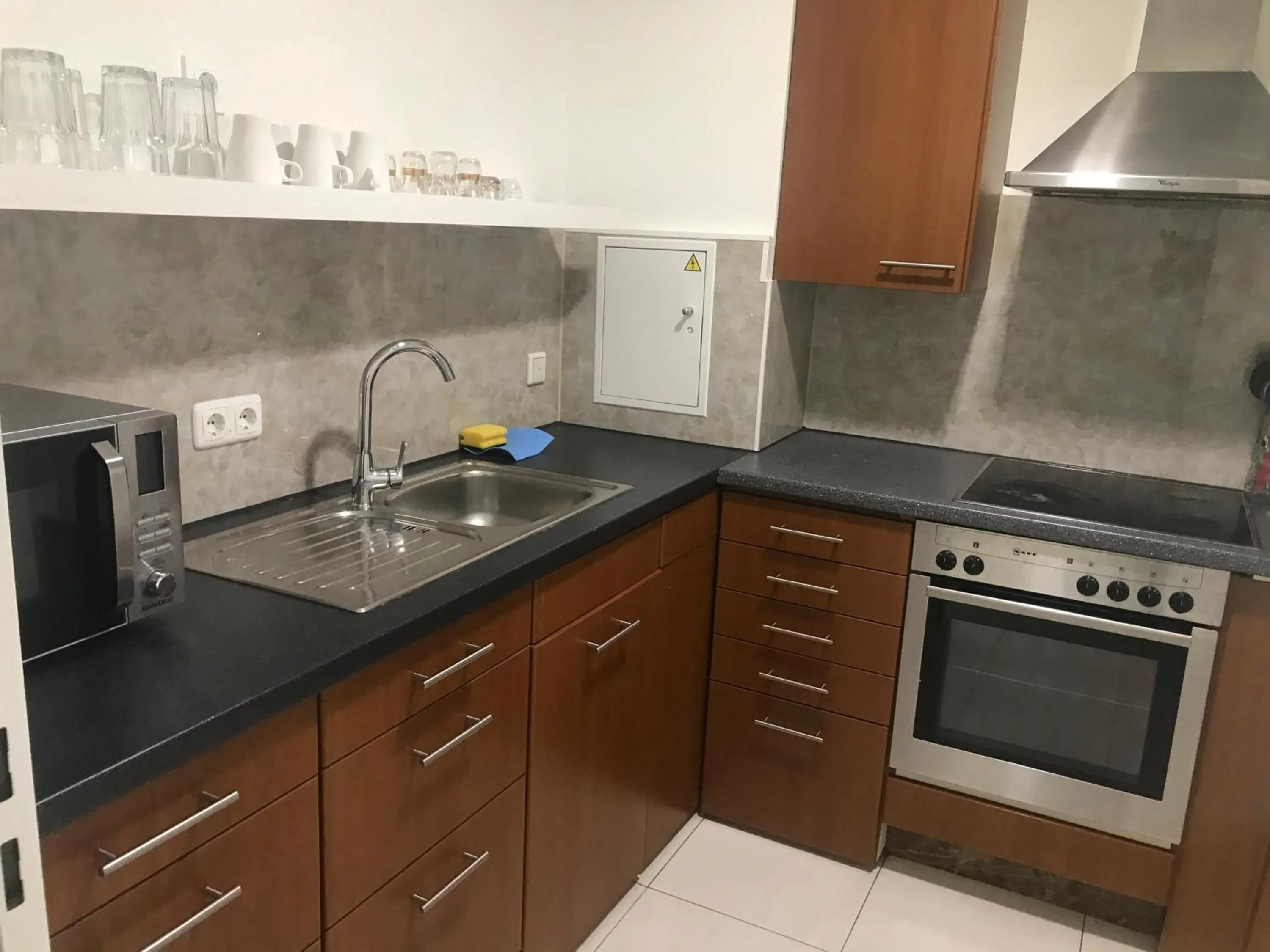 Kitchen or kitchenette in Baynunah Suites Aparthotel