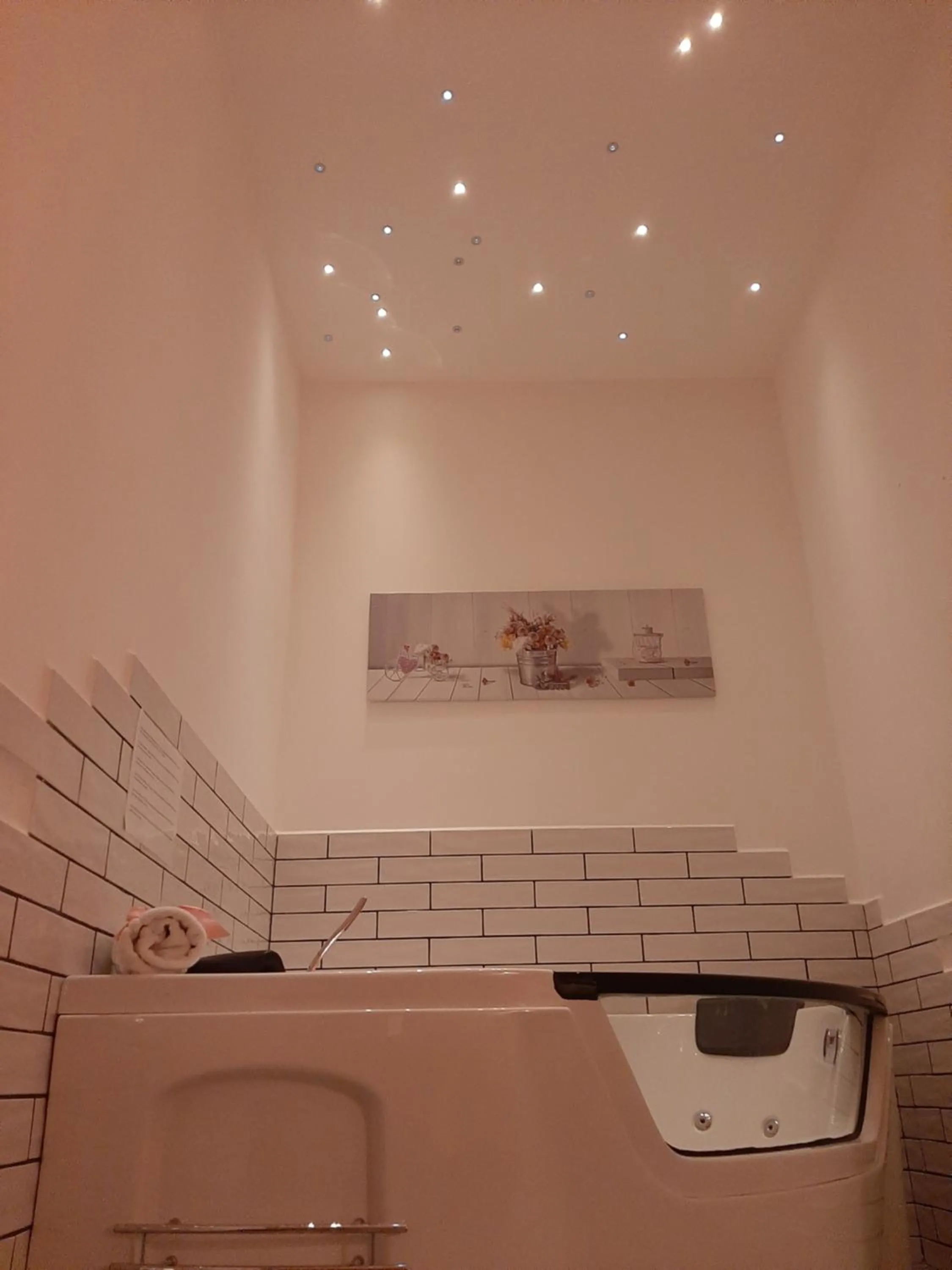 Hot Tub in Il Mare Di Roma Luxury