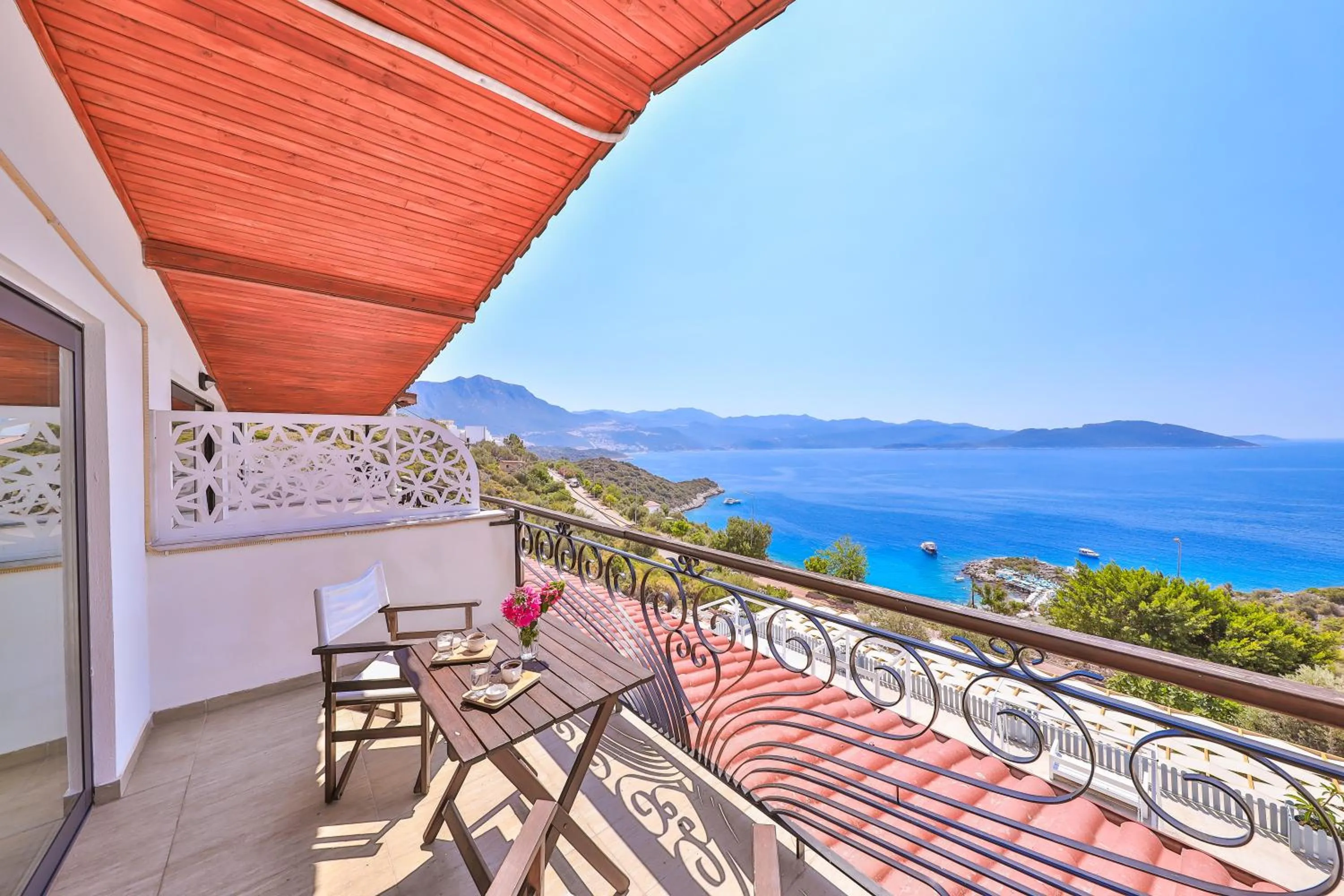 Balcony/Terrace in Hamarat Otel