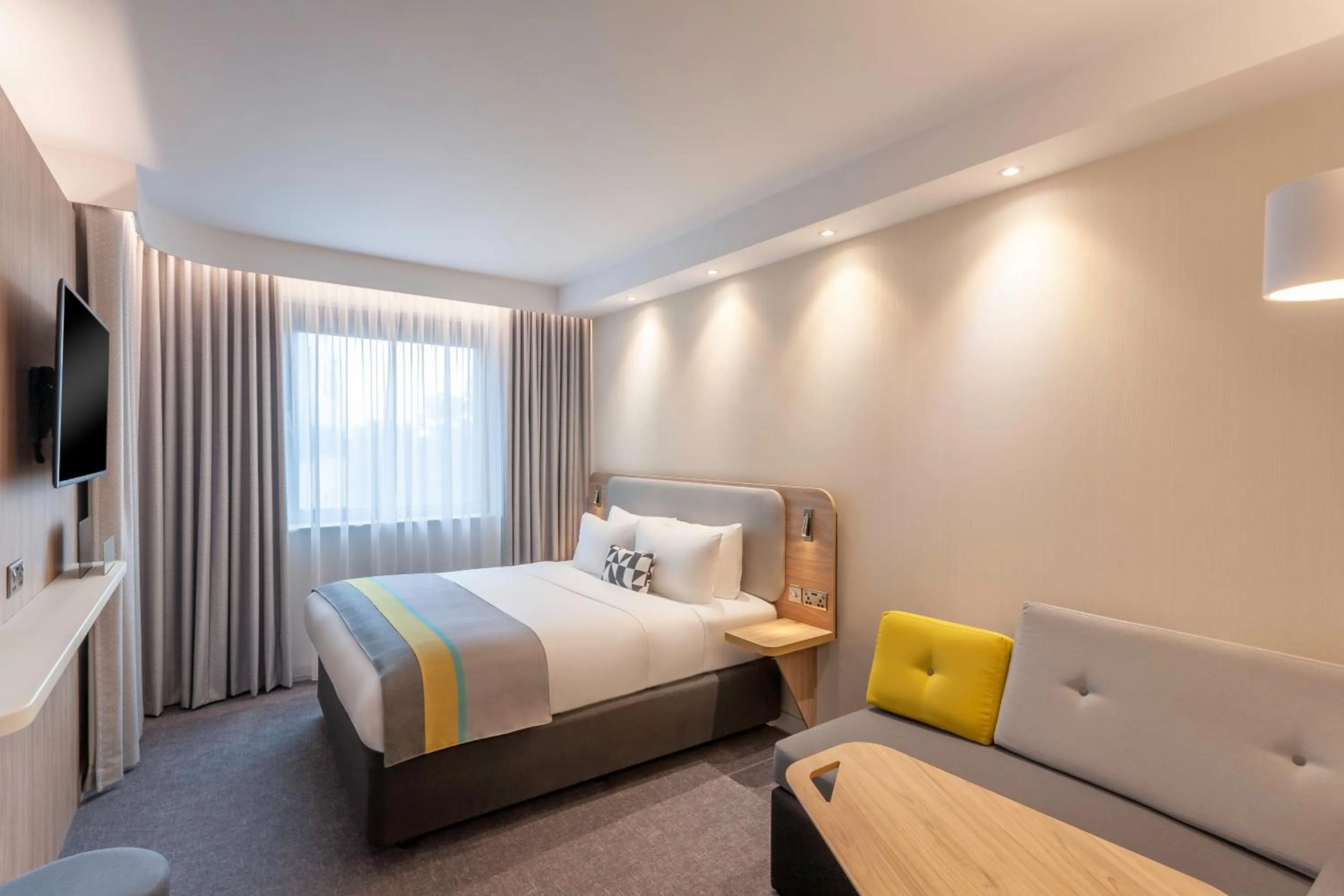 Photo of the whole room in Holiday Inn Express Dublin-Airport by IHG