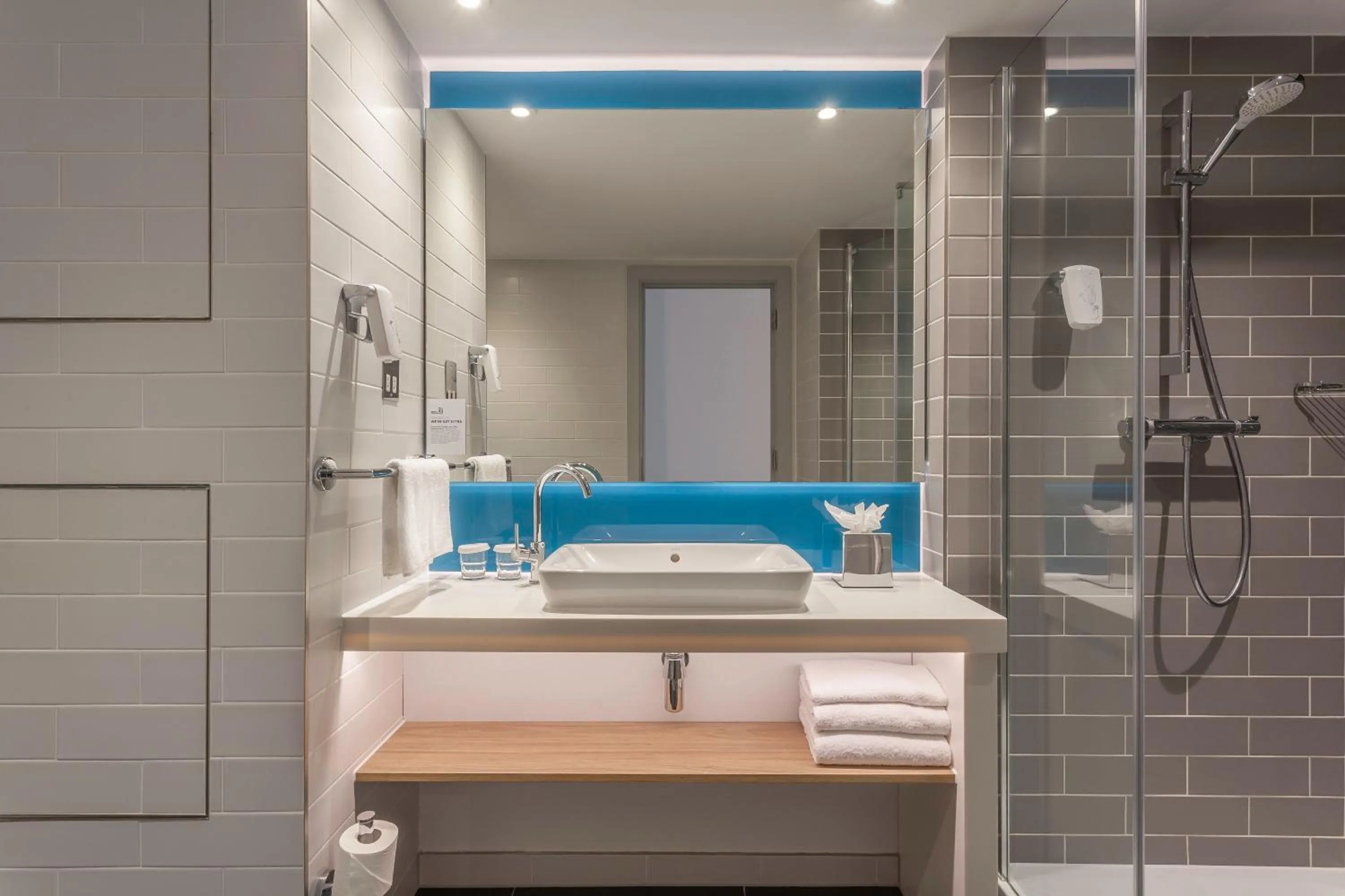 Photo of the whole room in Holiday Inn Express Dublin-Airport by IHG