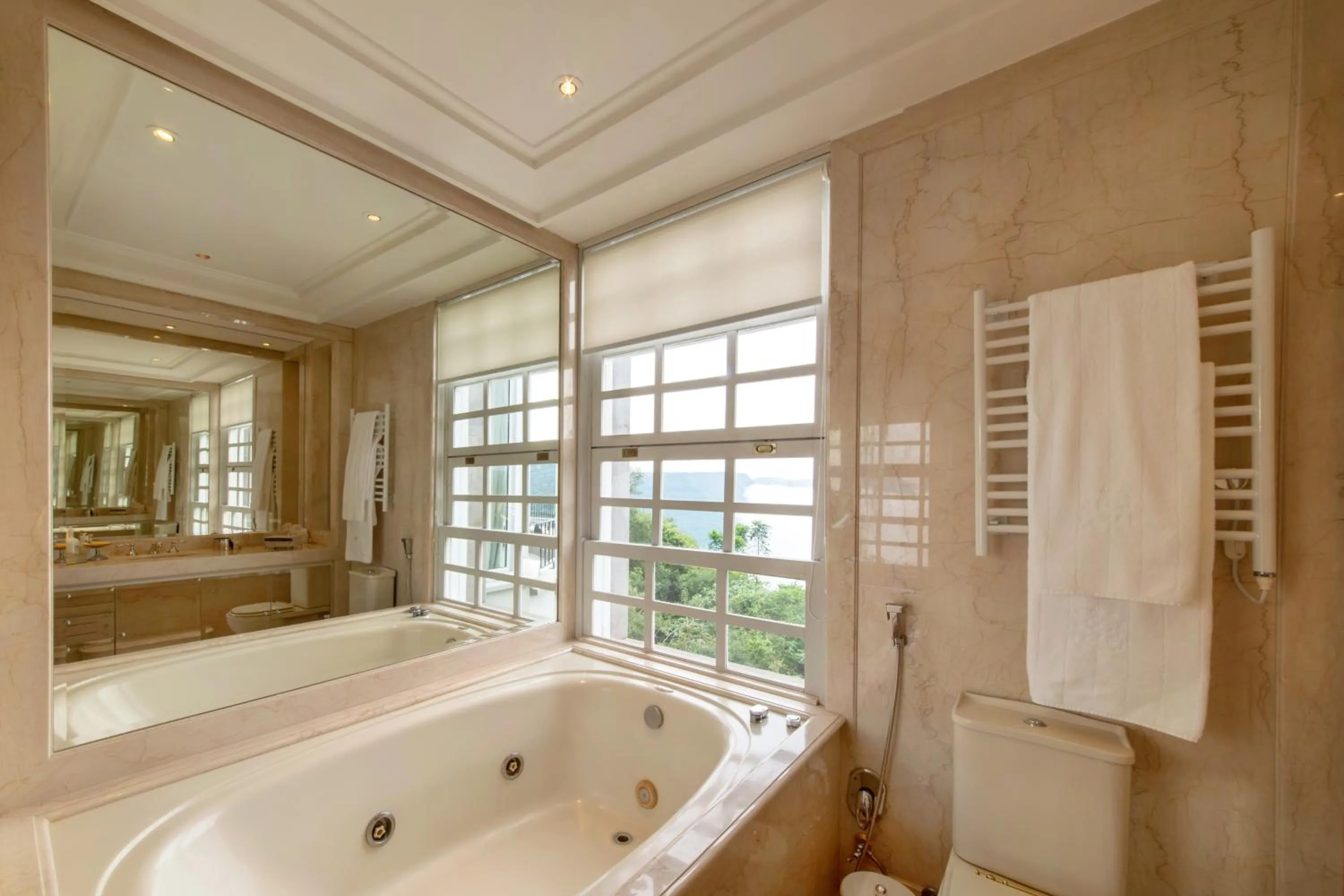 Hot Tub in Castelo Saint Andrews