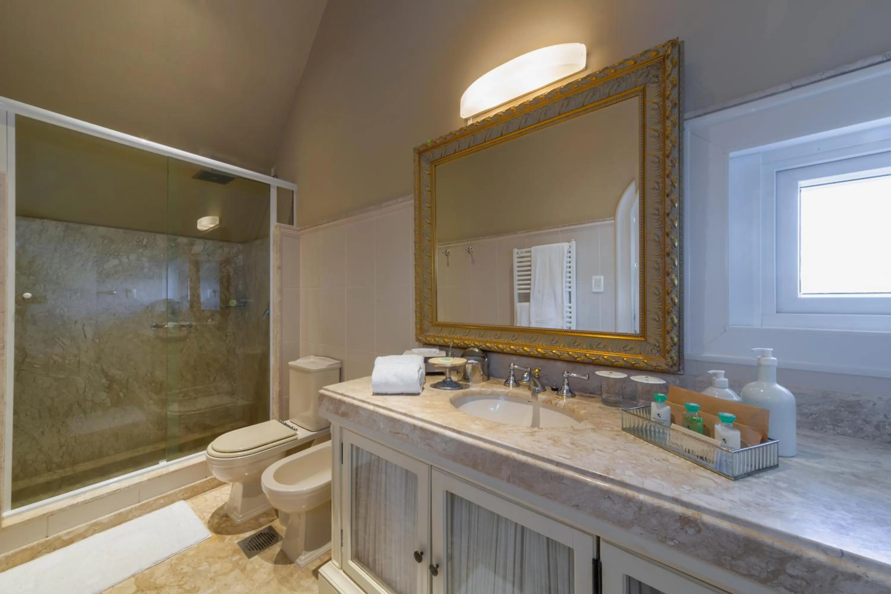 Bathroom in Castelo Saint Andrews