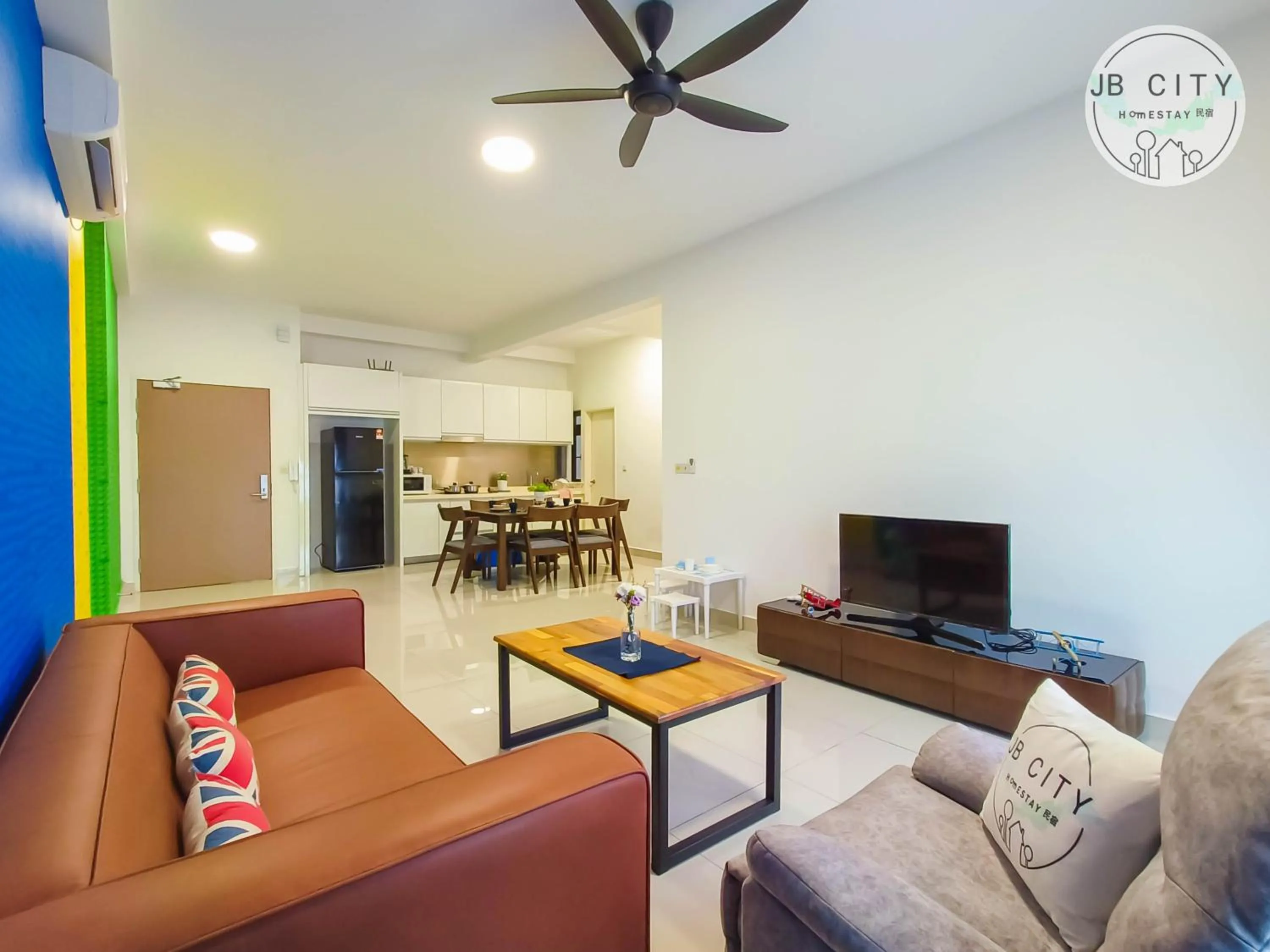 TV and multimedia in Pangsapuri Meridian by RR JBcity