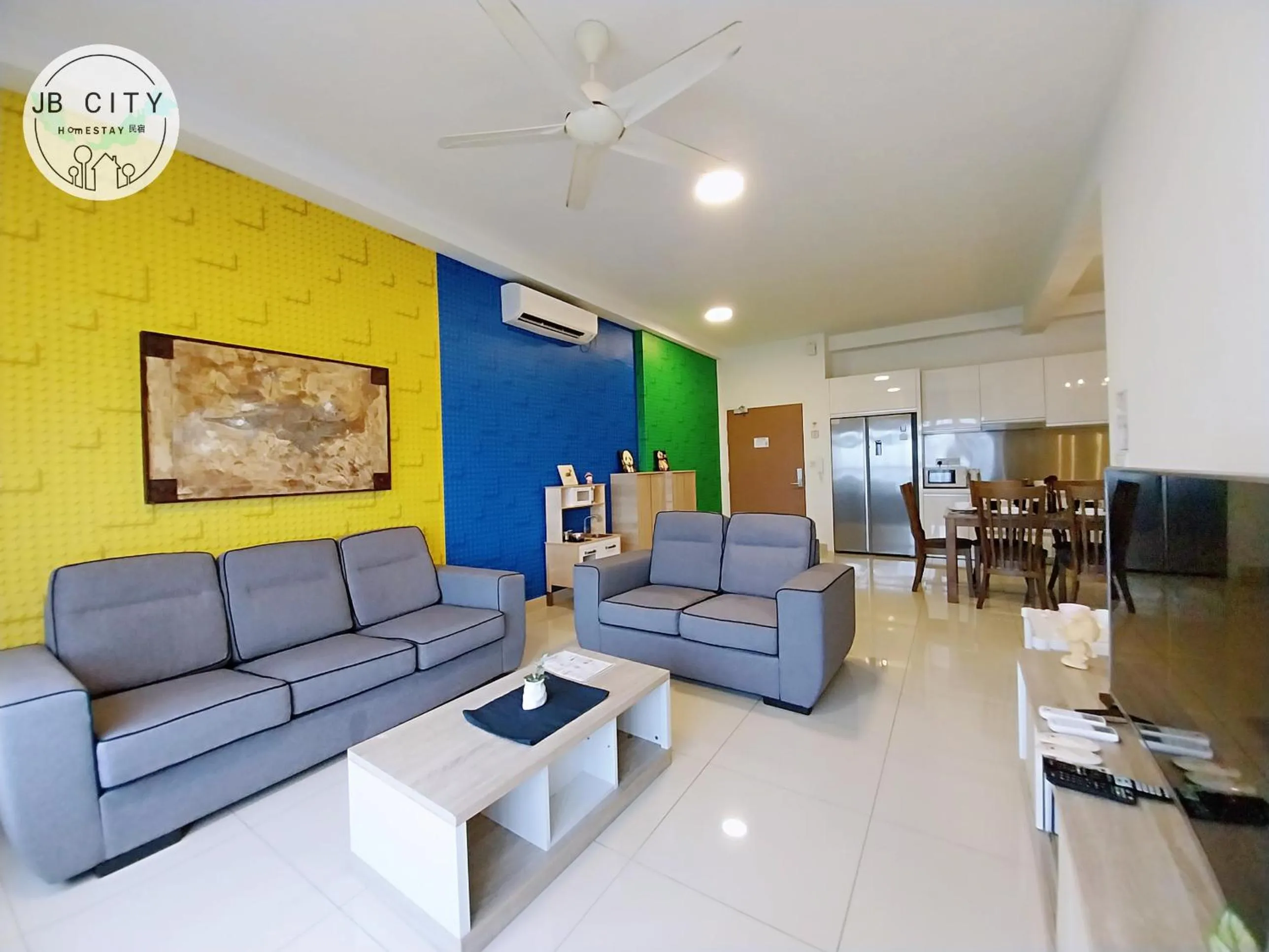 TV and multimedia in Pangsapuri Meridian by RR JBcity