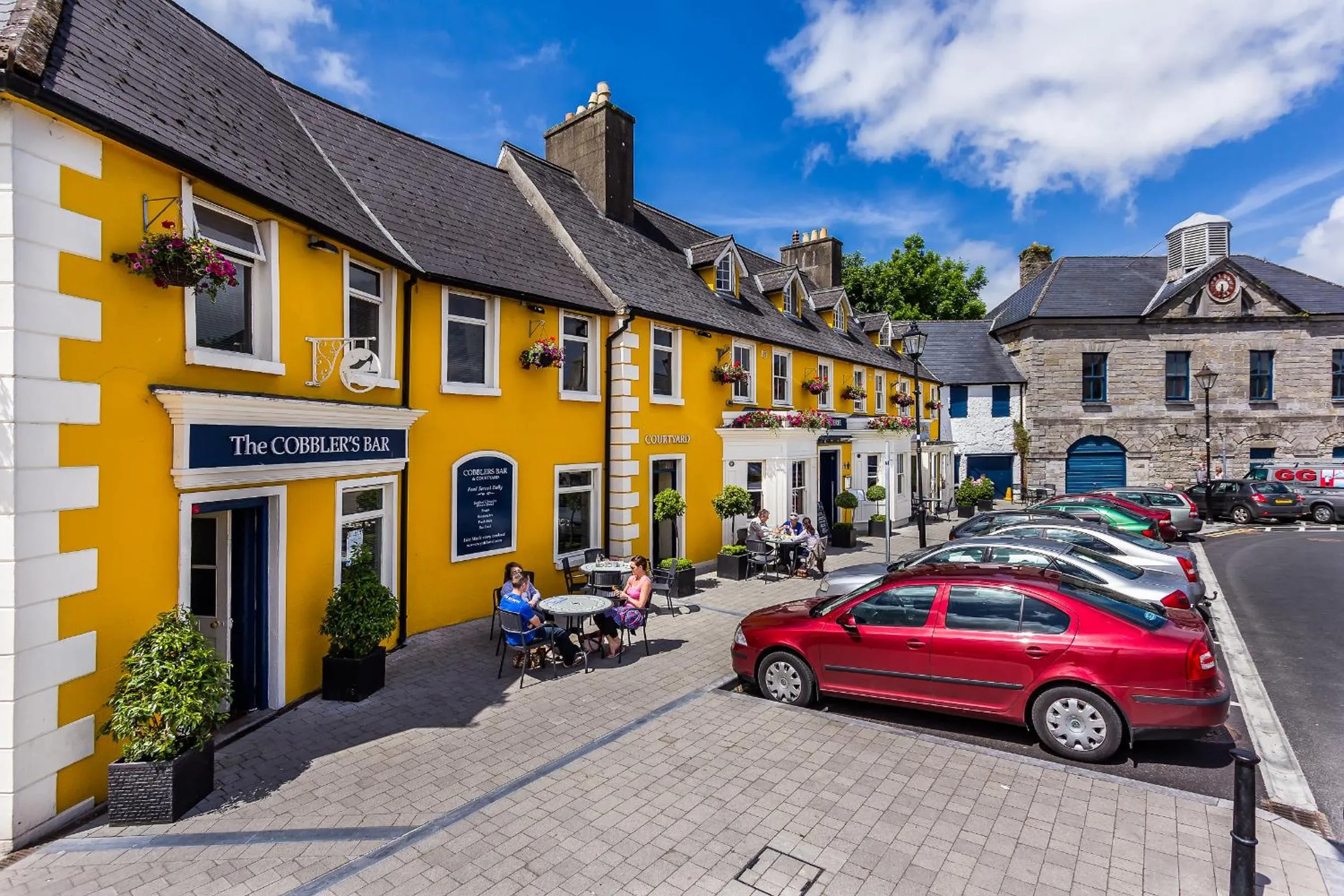 Property building in The Wyatt Hotel