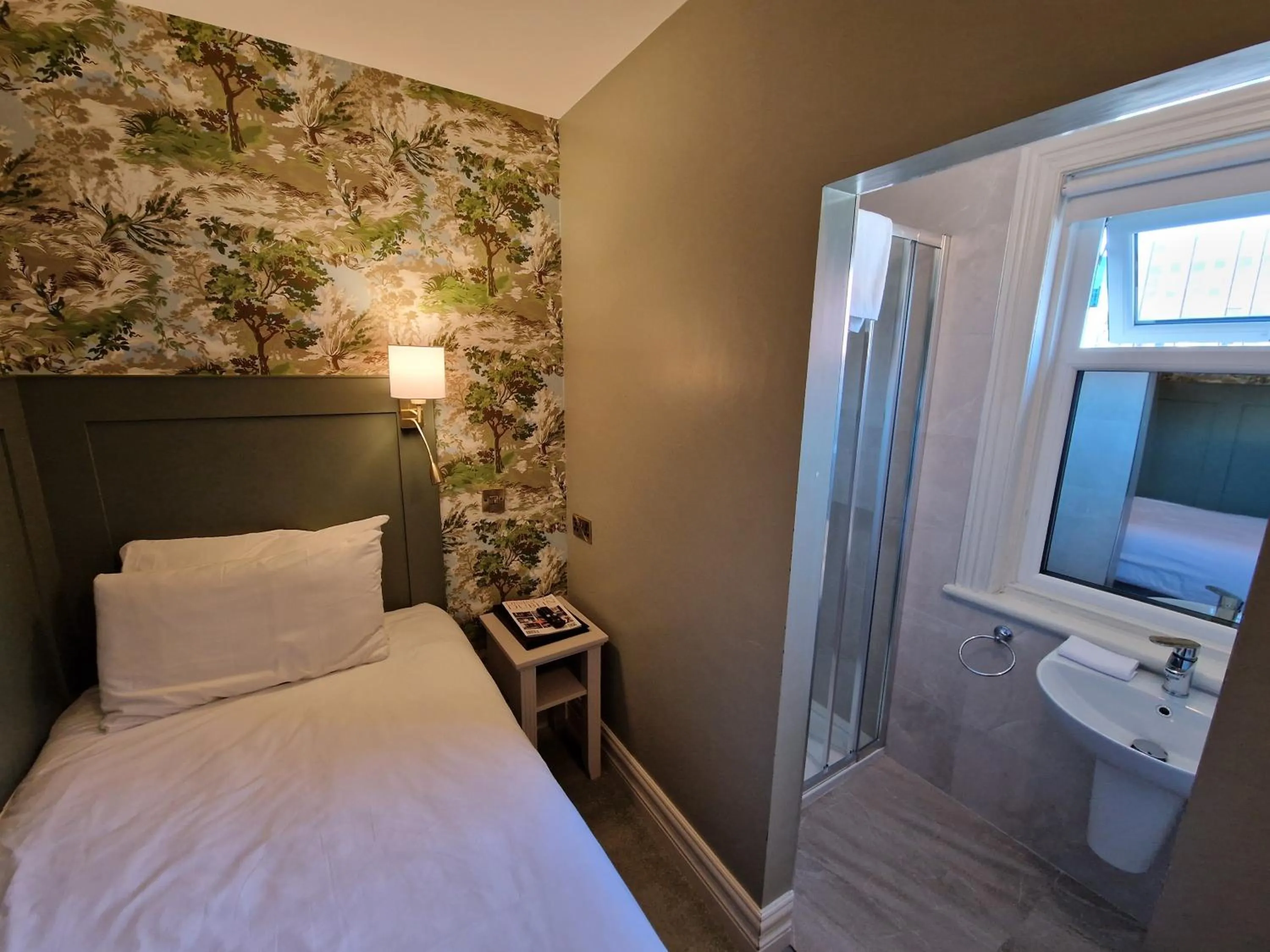 Bed in Kilronan House