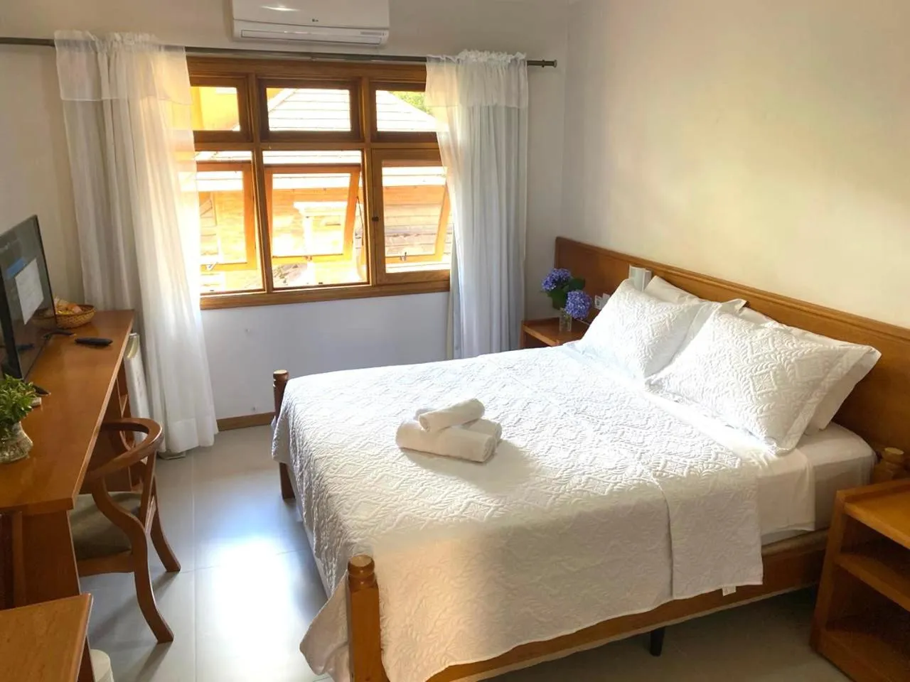 Bedroom, Bed in Pousada Villa Verde