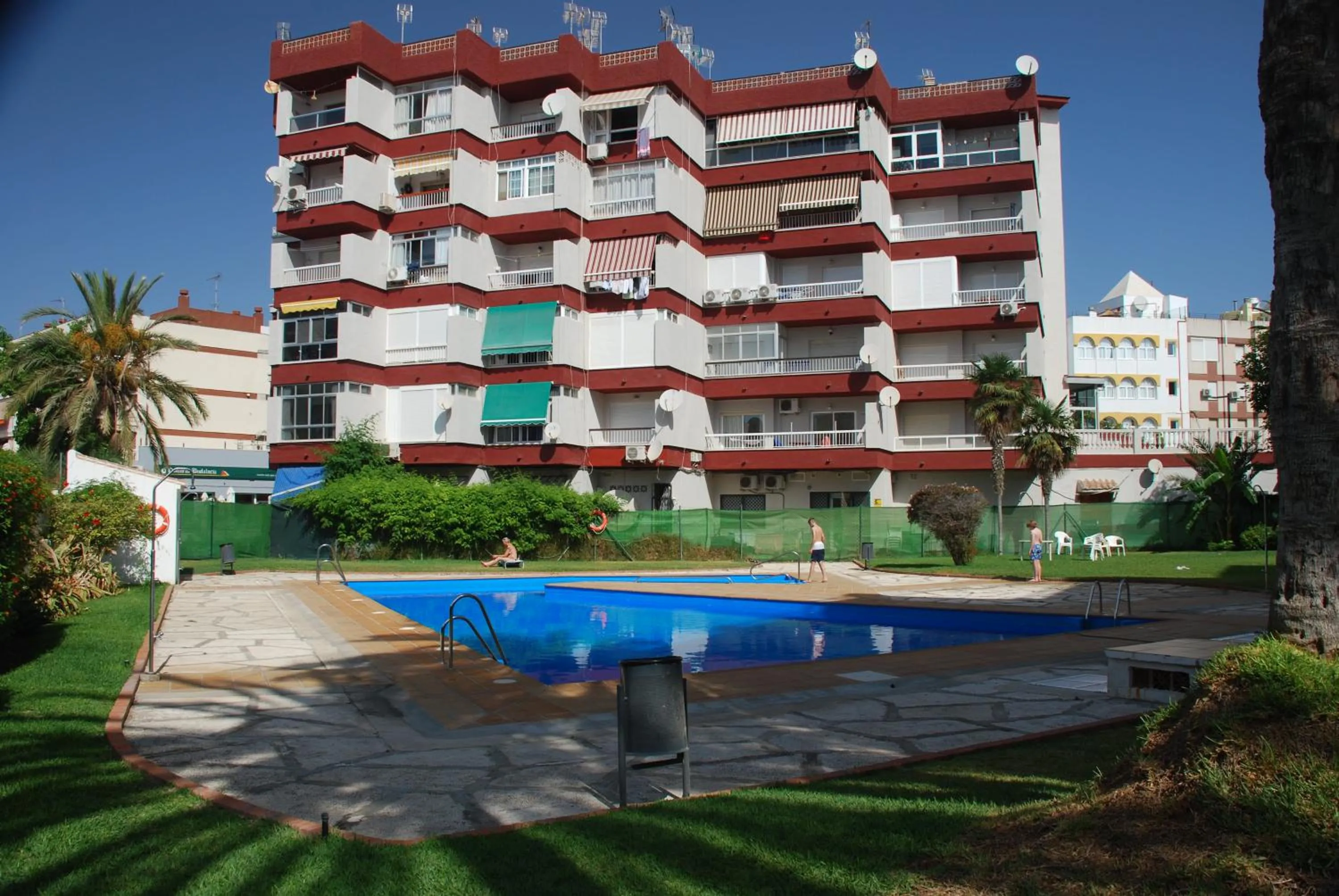 Swimming pool in Mini Penthouse close to beach with nice seaviews