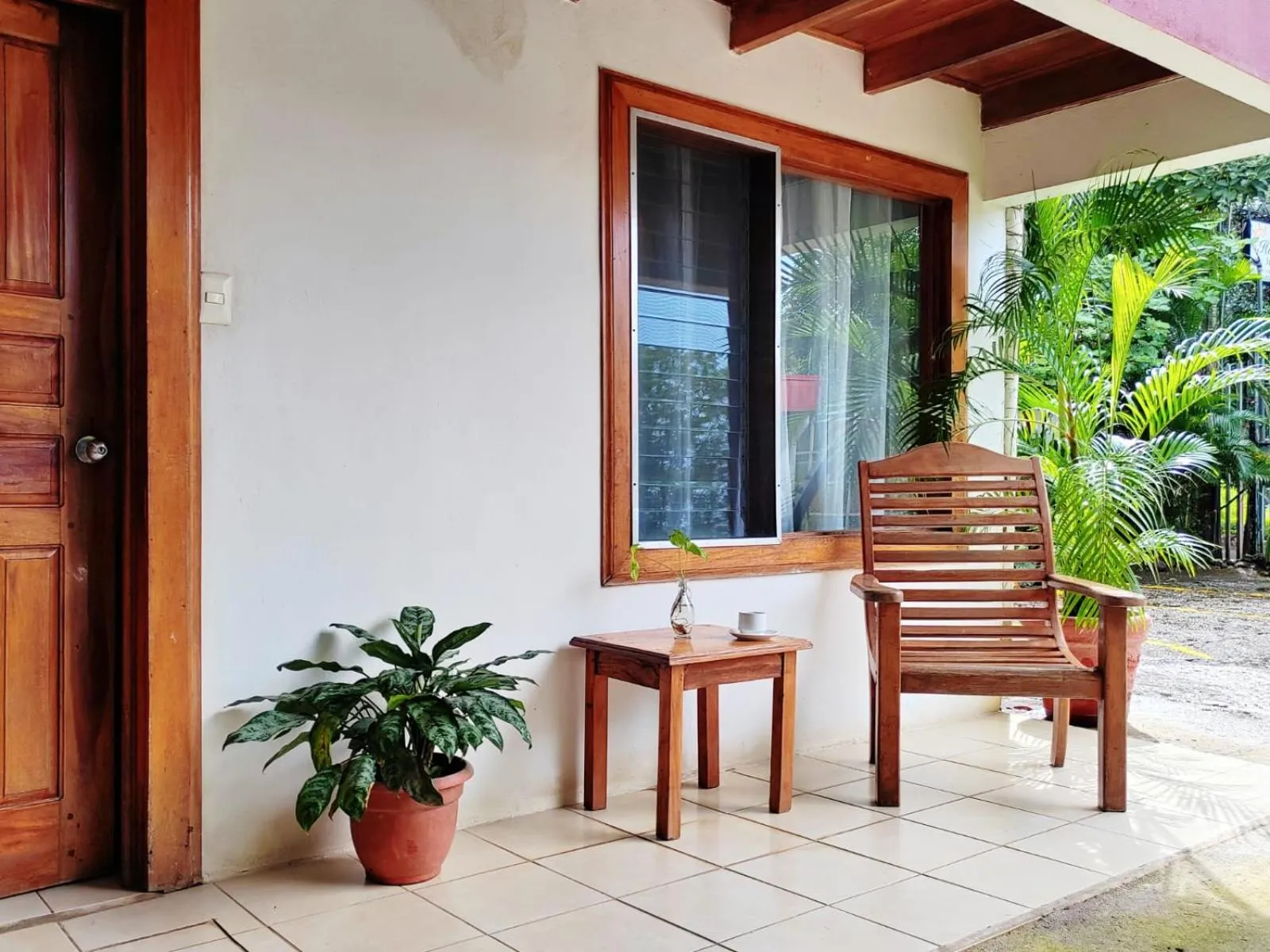 Property building in Hotel Javy