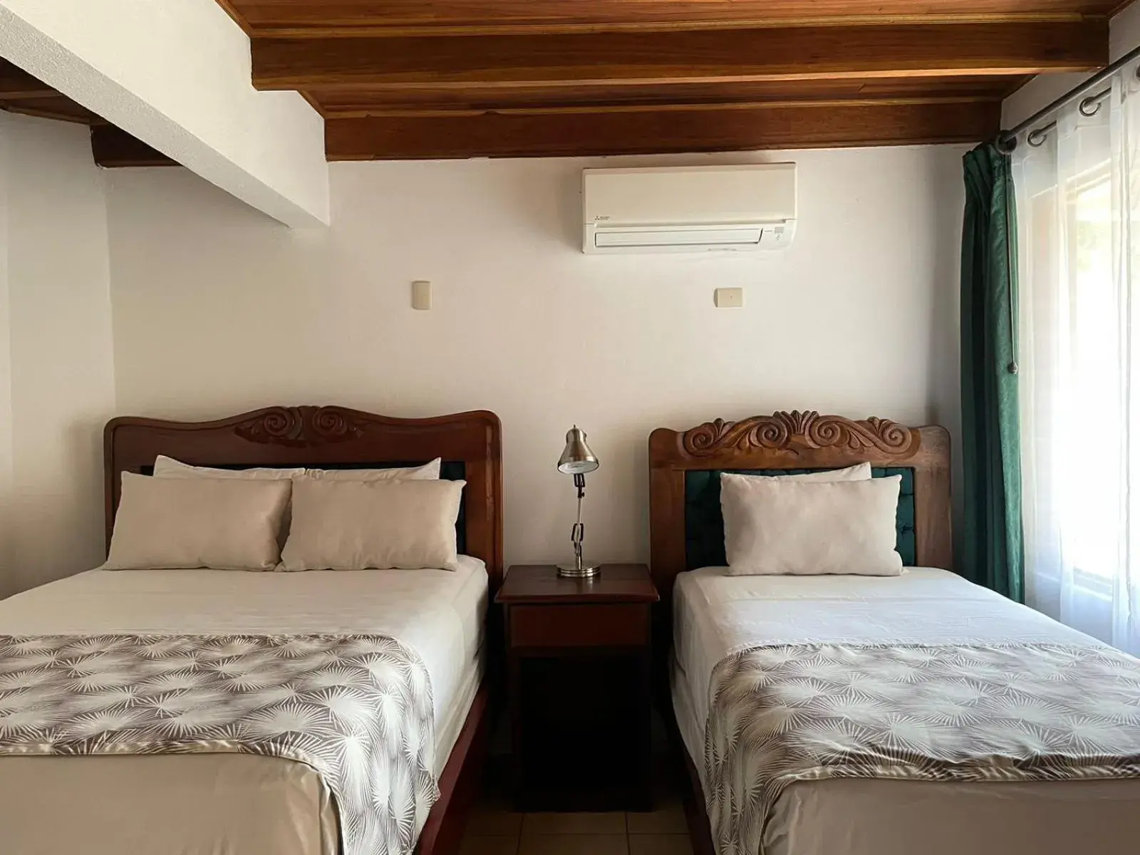 Budget Triple Room - single occupancy in Hotel Javy Budget Triple Room - single occupancy in Hotel Javy