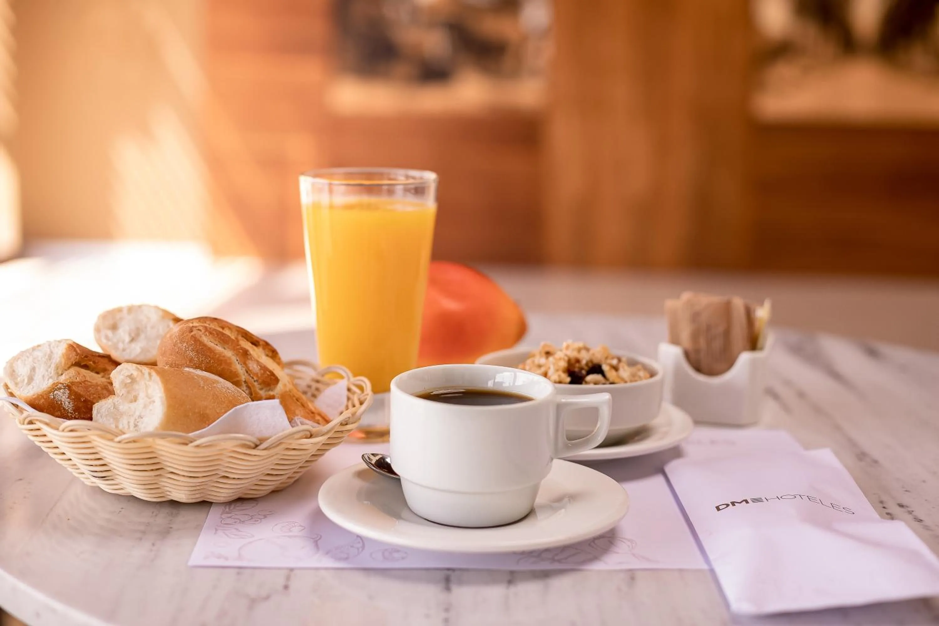 Breakfast in DM Hoteles Tacna