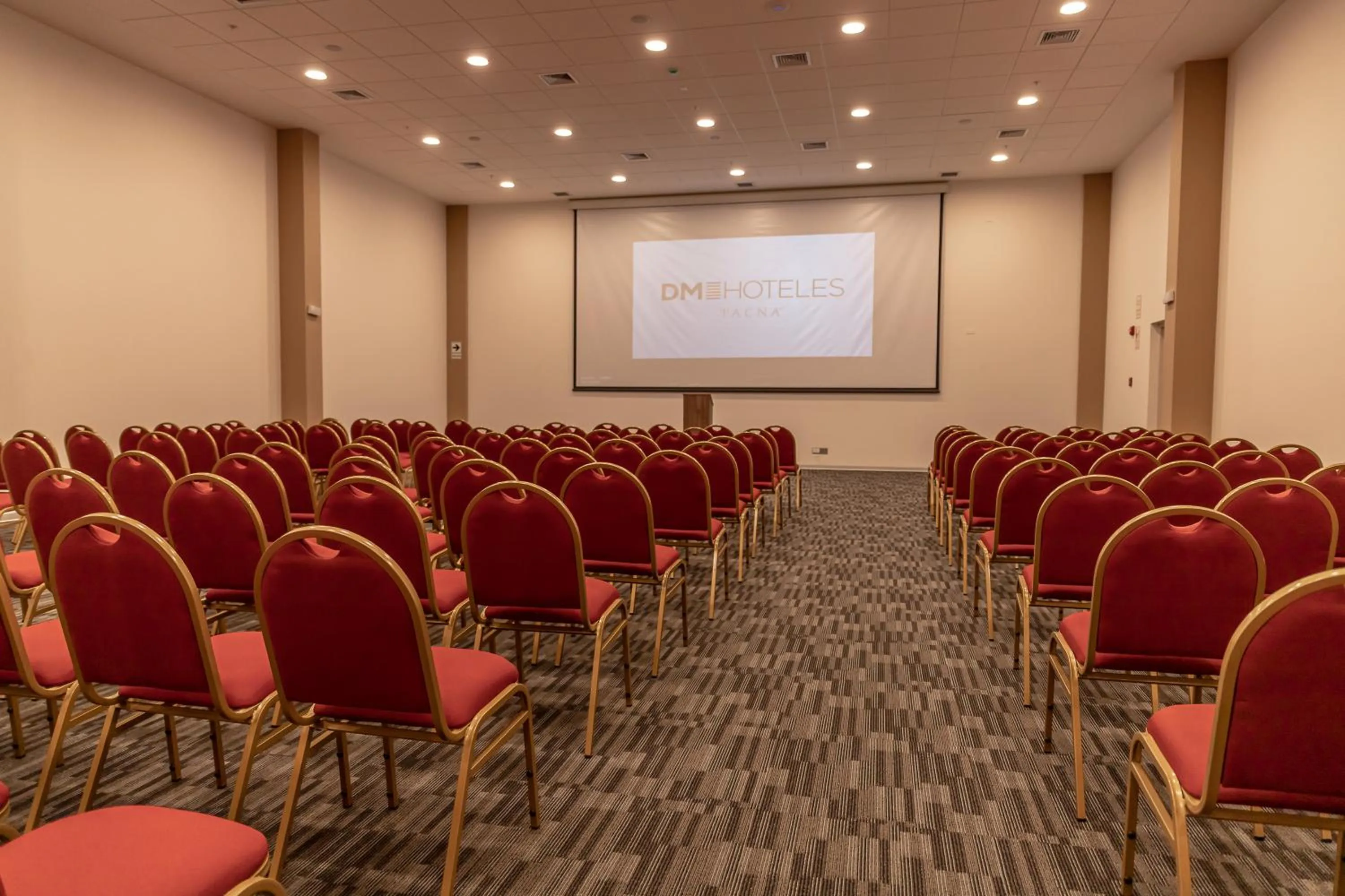 Meeting/conference room in DM Hoteles Tacna