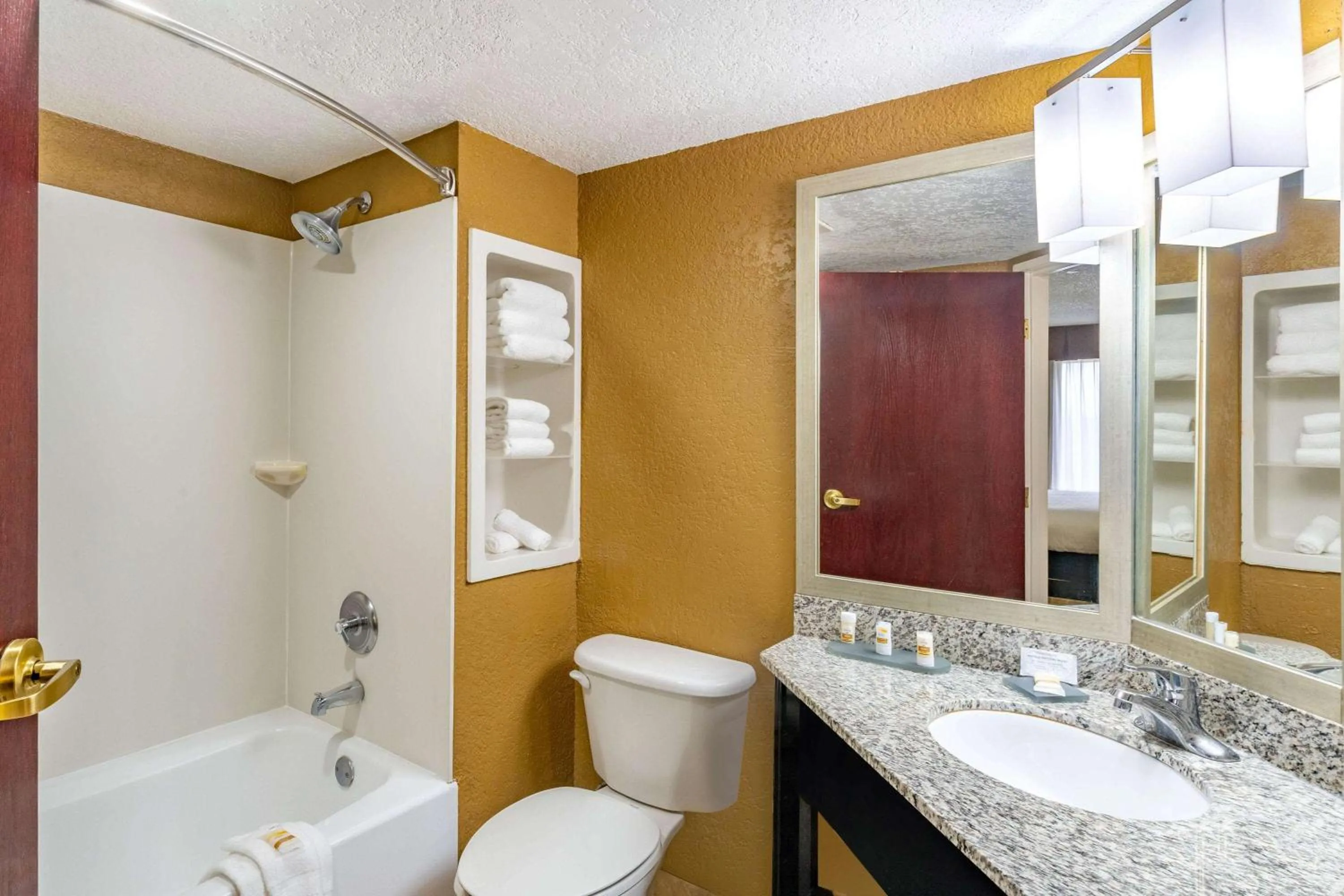 Bathroom in La Quinta by Wyndham Hot Springs