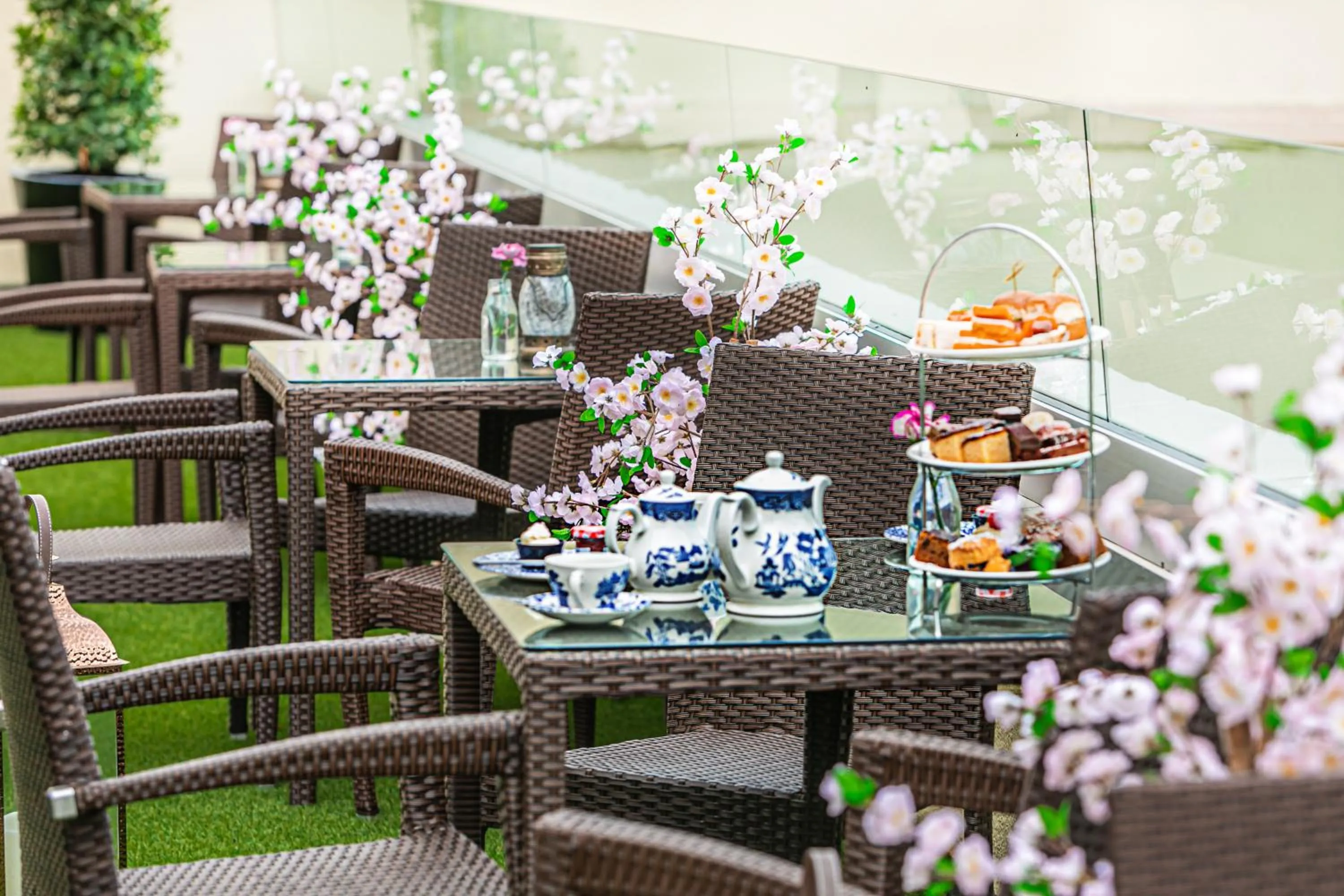 Restaurant/places to eat in Knightsbrook Hotel & Golf Resort